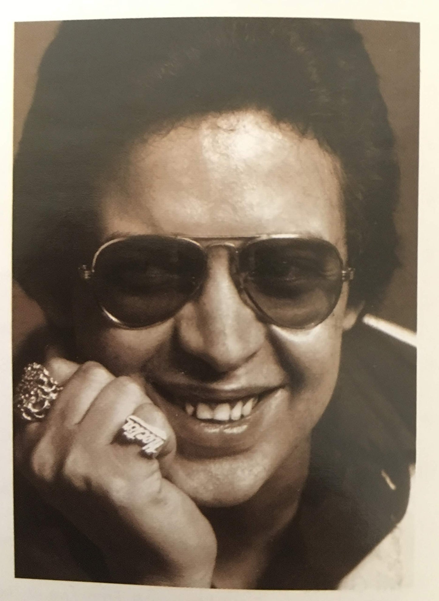 A Man and His Music: La Voz