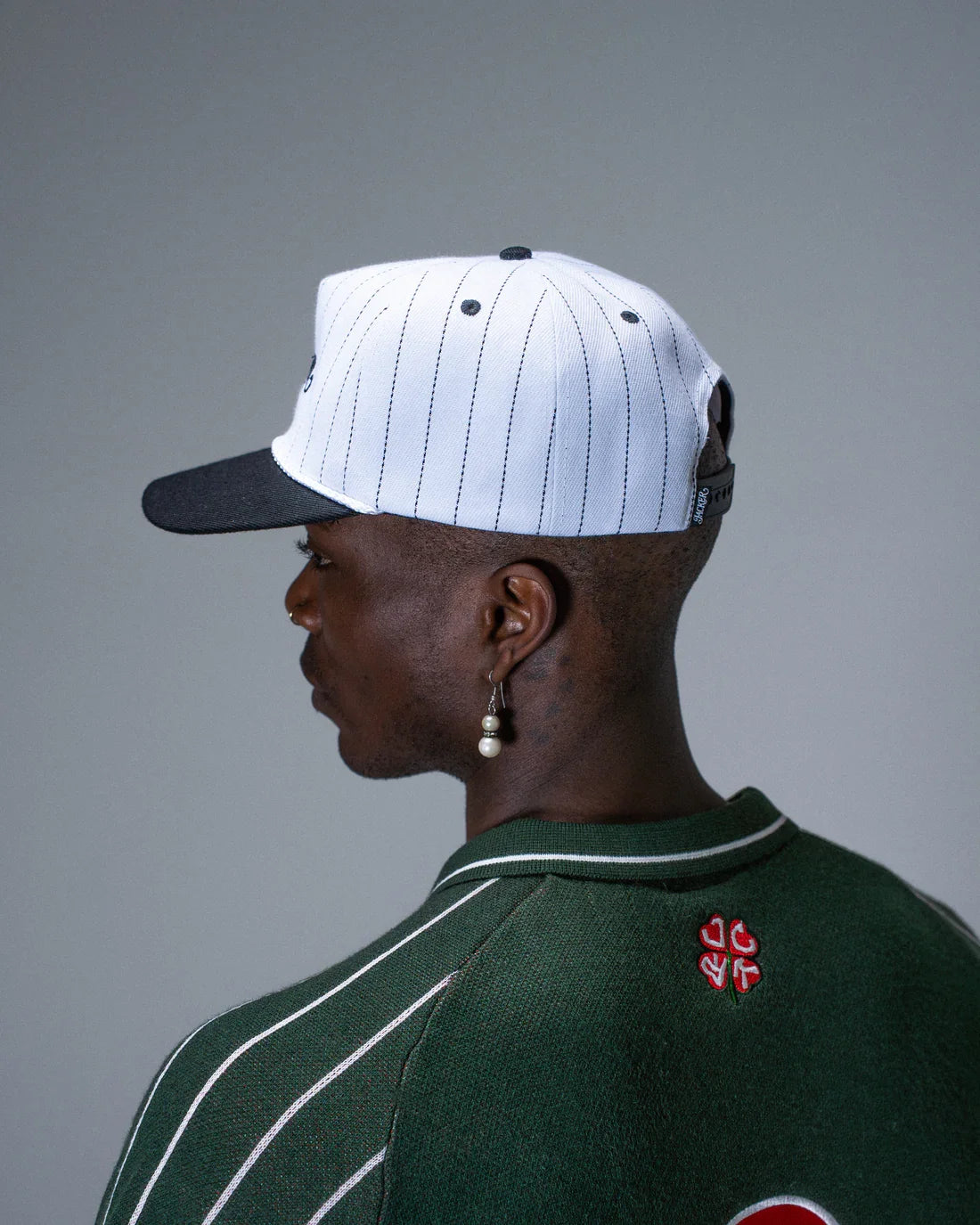 Jacker 'Classic Stripe' Snapback Cap - Black/White