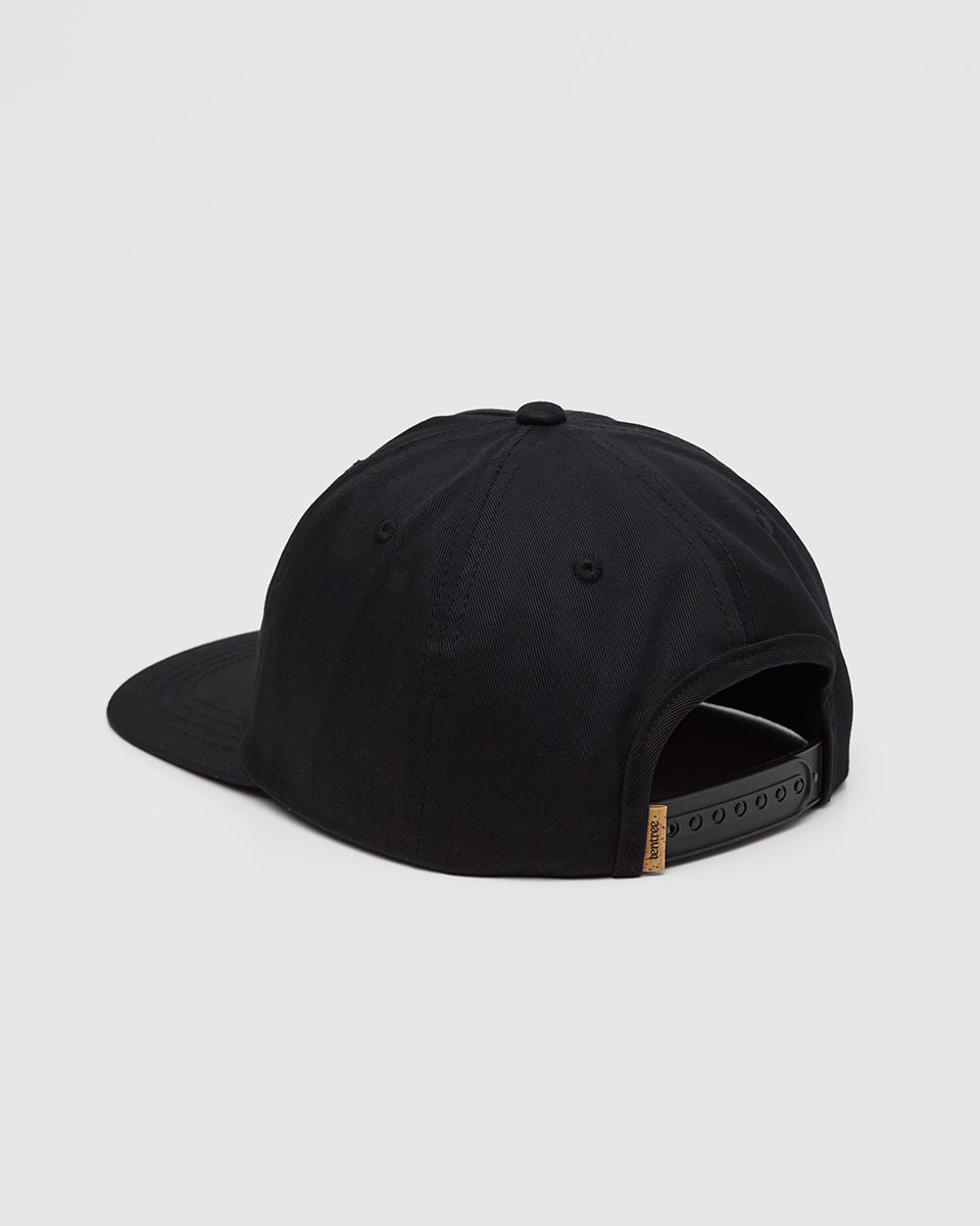 Lake Getaway Apex Hat