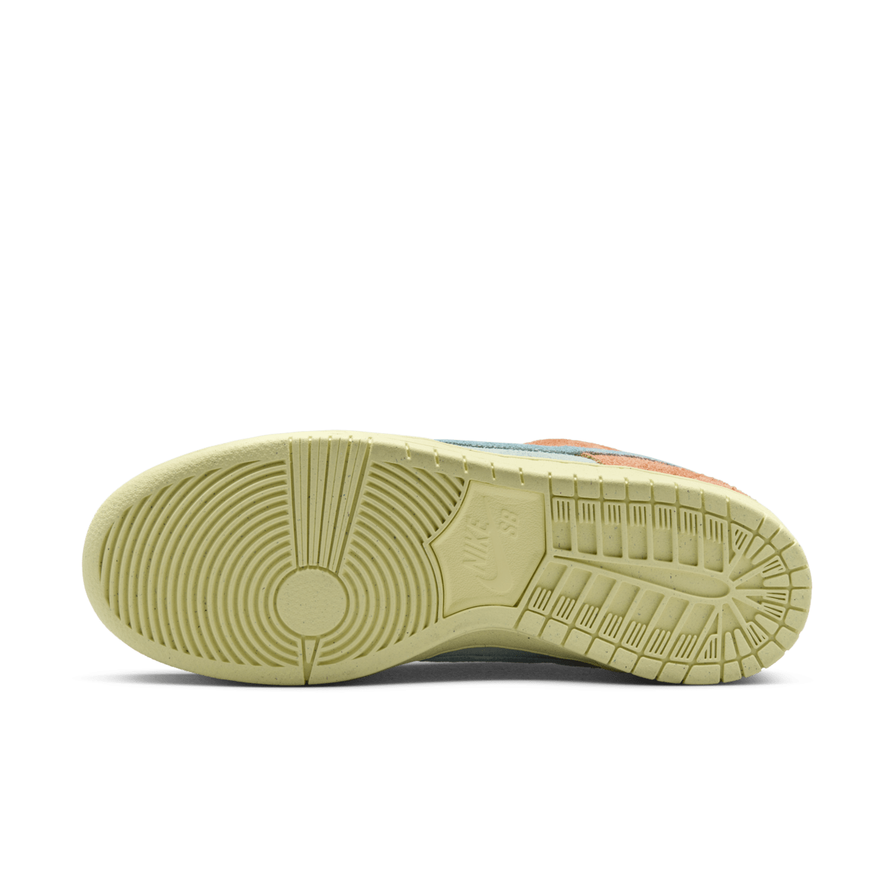 Nike SB 'Dunk Low' Shoes - Orange Emerald Rise