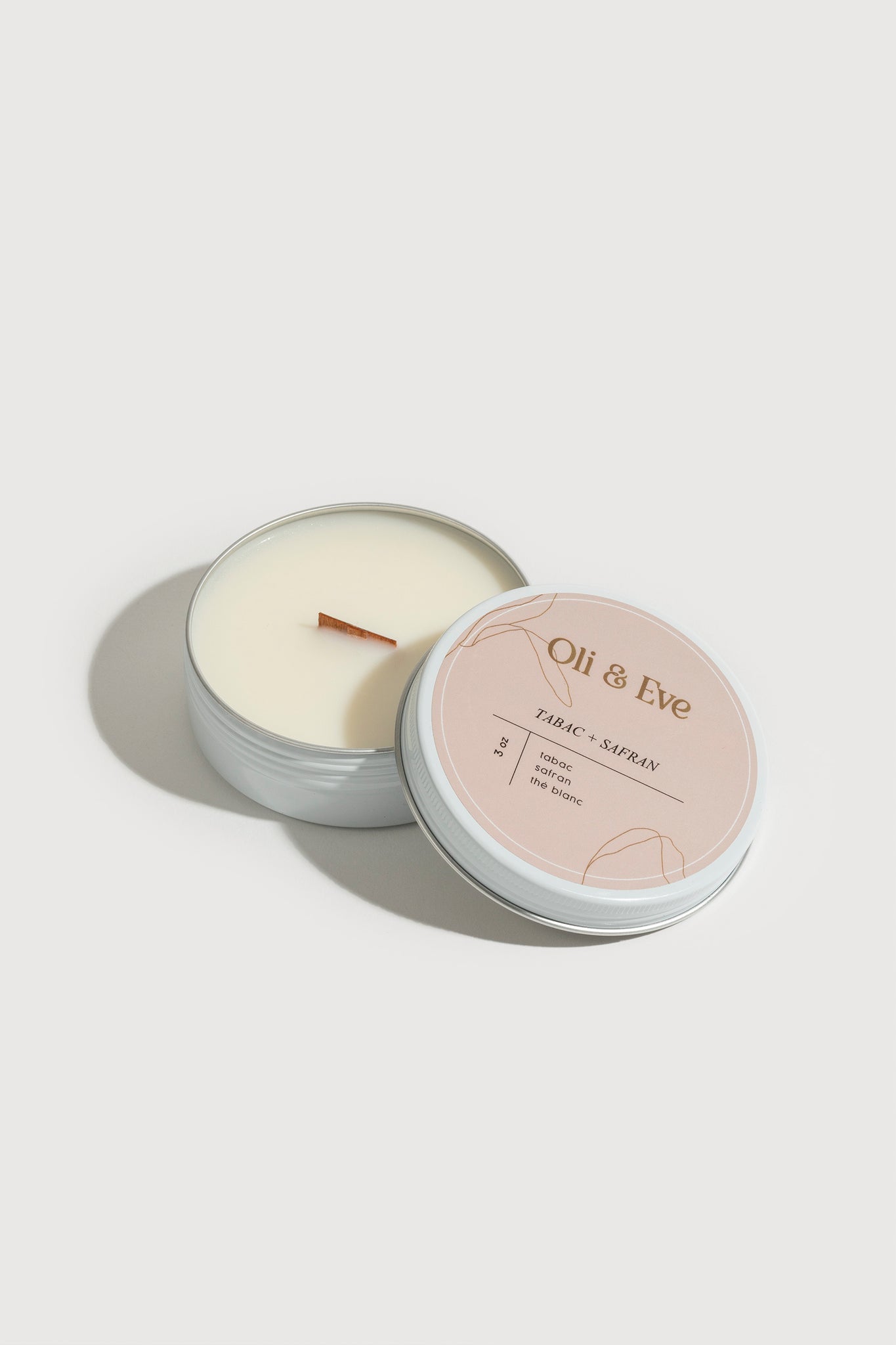 bougie oli et eve tabac safran 4oz verre