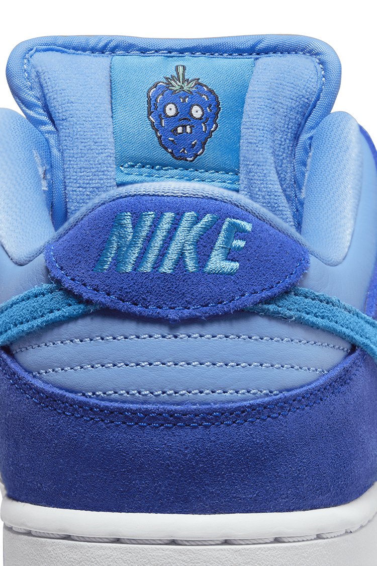 Nike SB 'Dunk Low' Shoes - Blue Raspberry