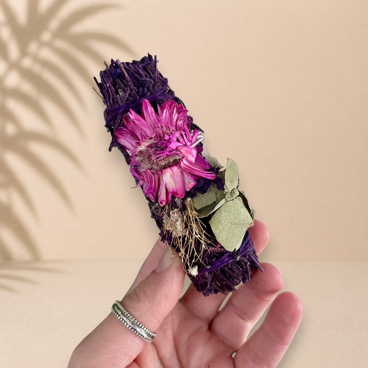 Bâton de sauge à la lavande et fleurs séchées