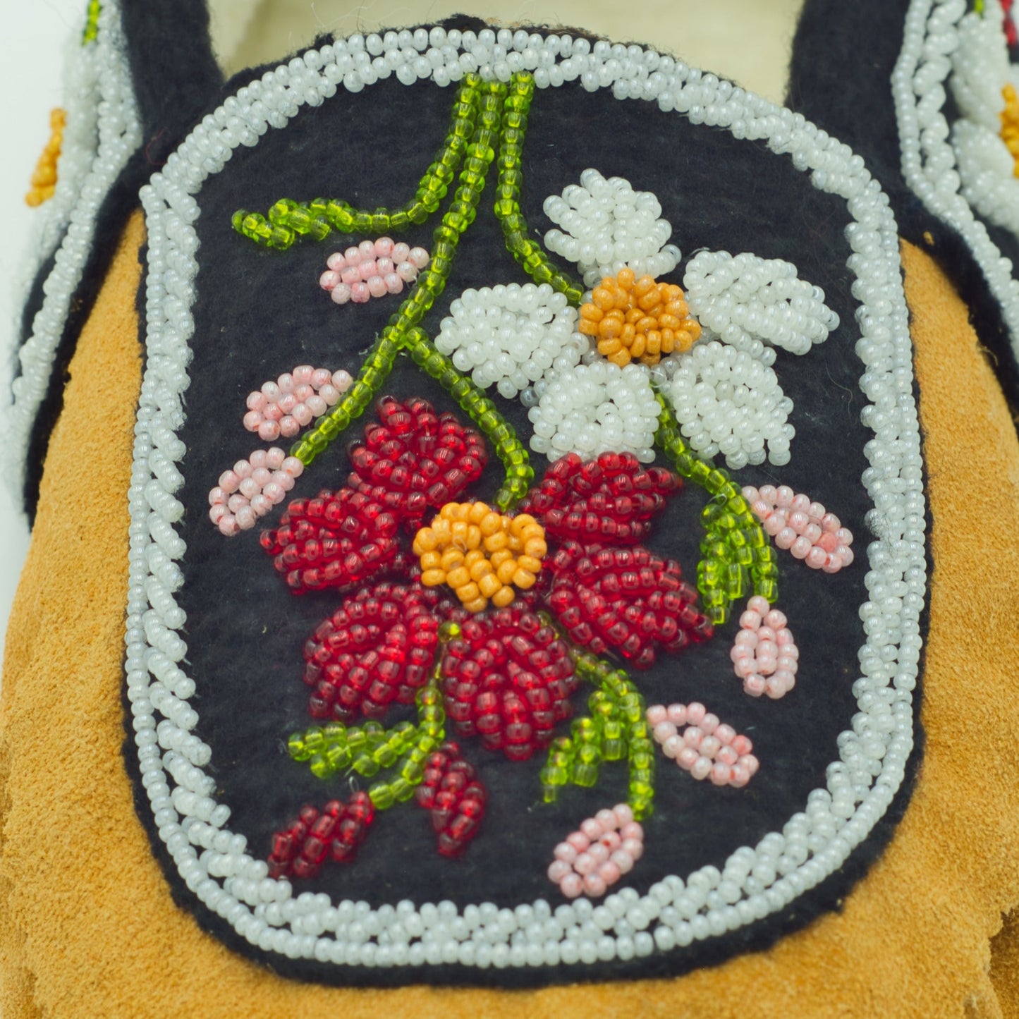 Women's Floral Beaded Suede Moccasin Black