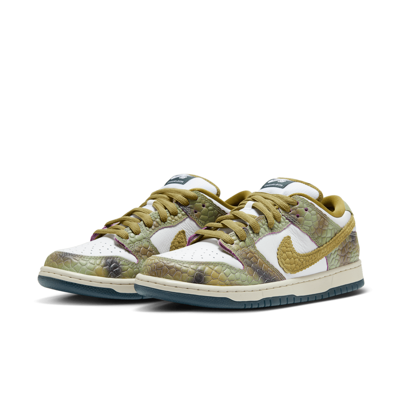 Nike SB x Alexis Sablone 'Dunk Low Pro' Shoes - Chameleon