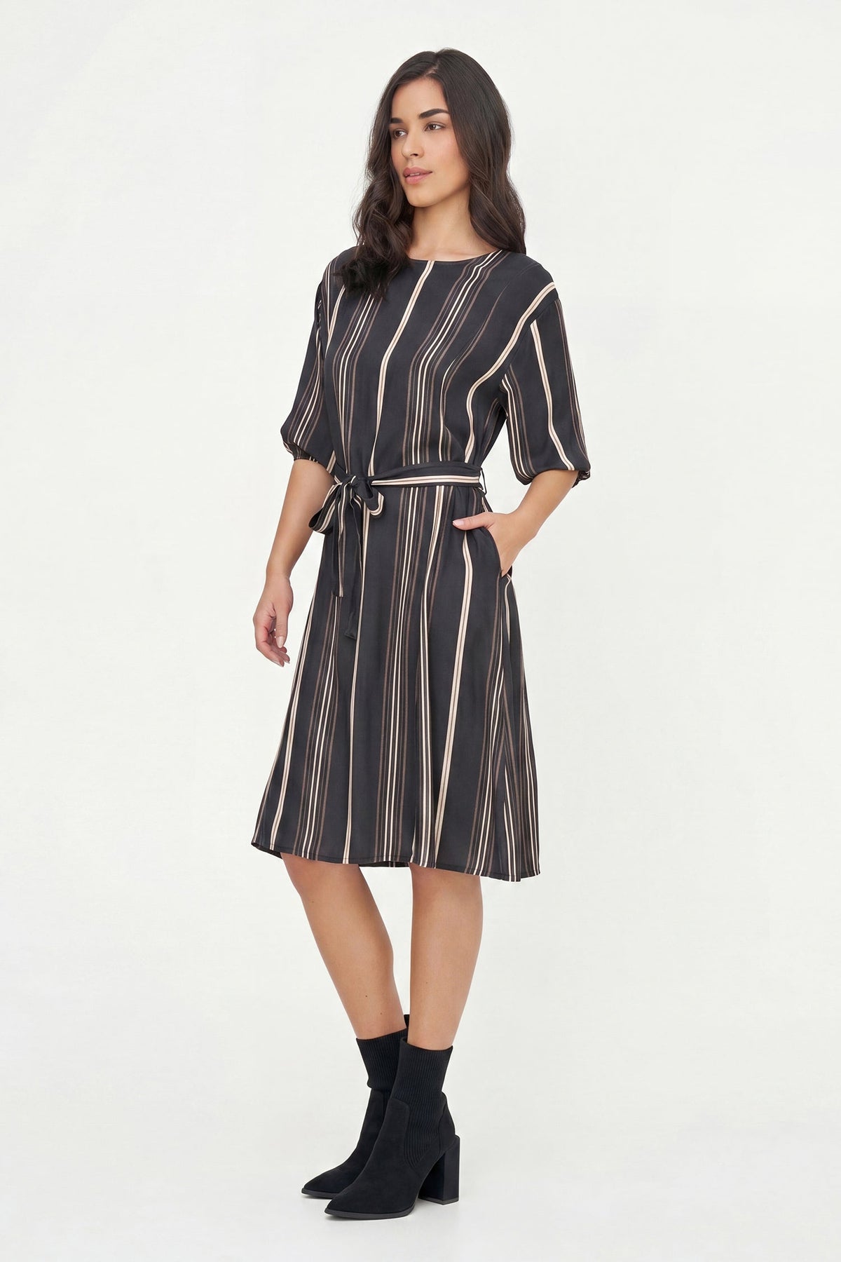 Women's Woven Printed Crew-Neck Dress, with Long Sleeves, a Removable Belt & Side Seam Pockets