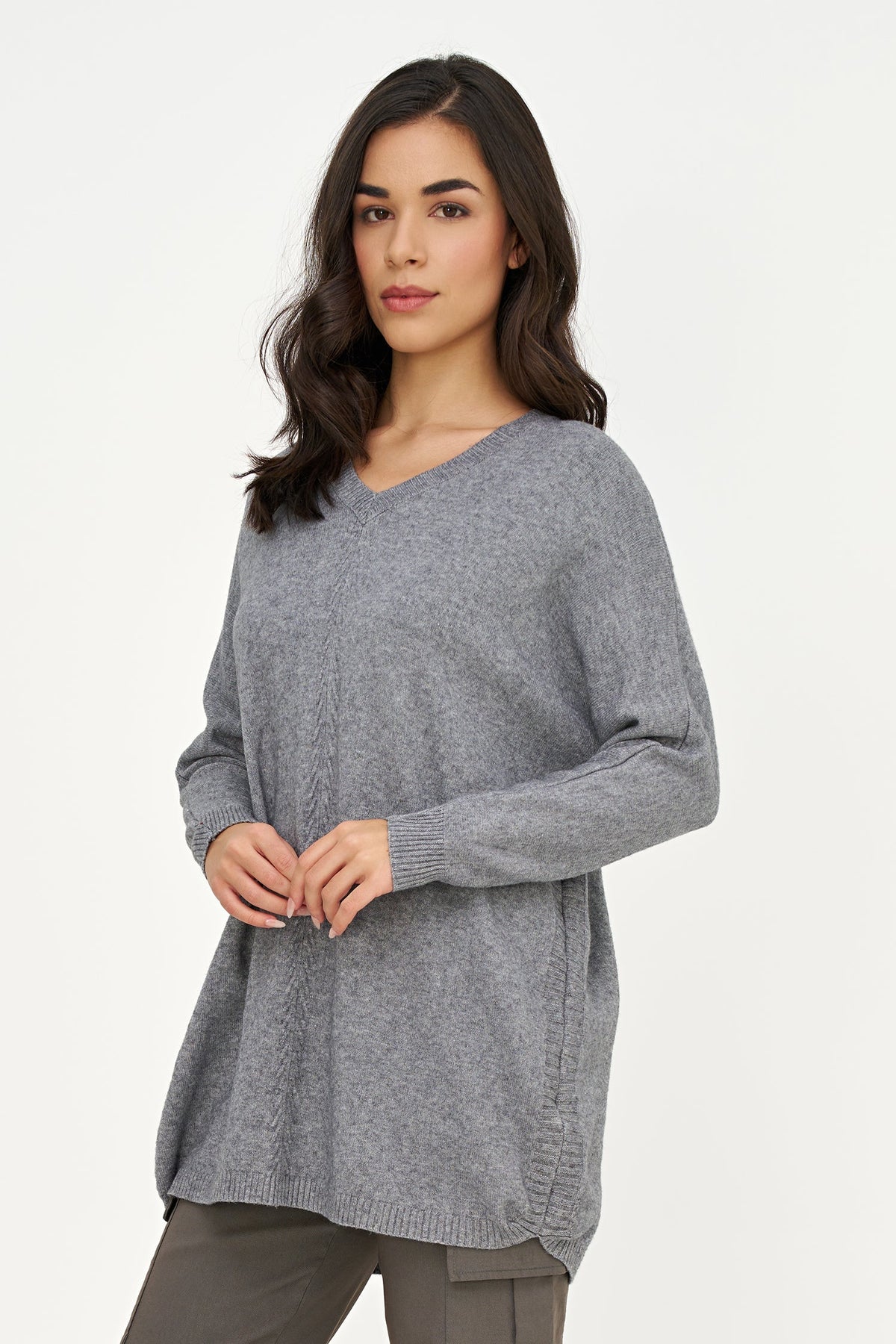 Women's Knit V-Neck Tunic Sweater with Long Sleeves