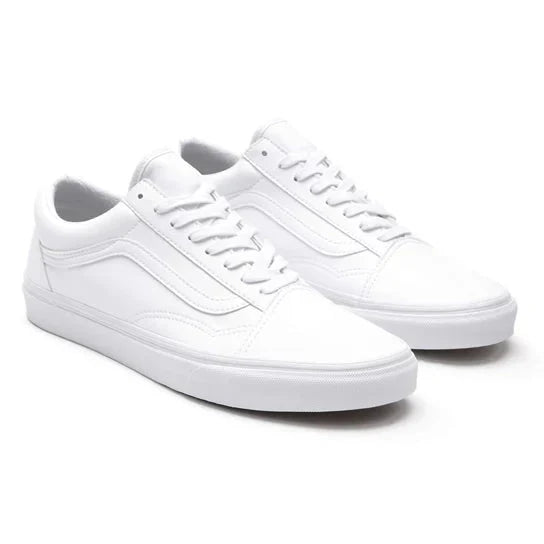 Vans 'Old Skool' Shoes - (Classic Tumble) True White