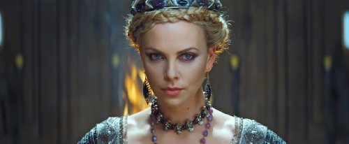 Snow White & The Huntsman
