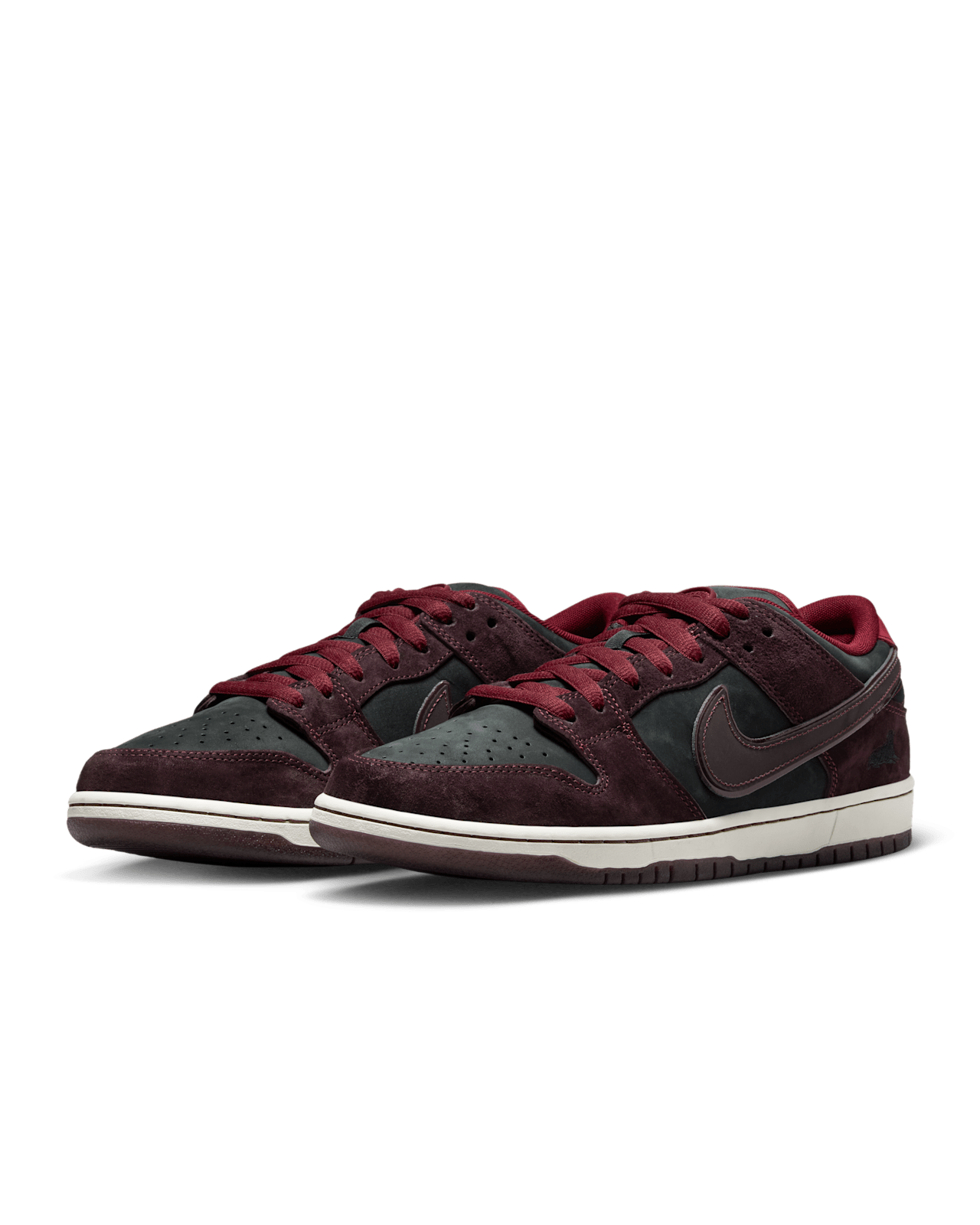 Nike SB 'Dunk Low' Shoes - Riot Skateshop