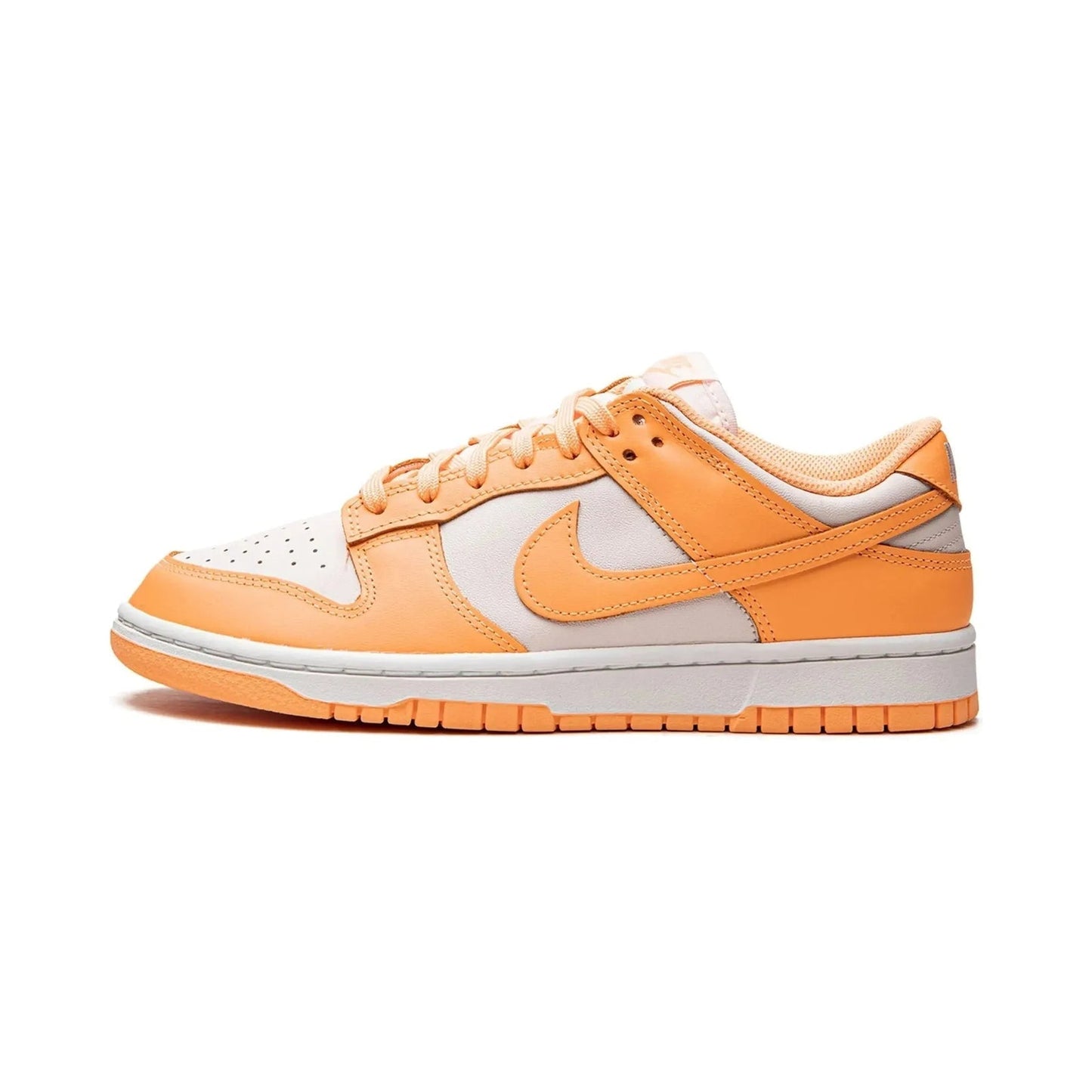 Nike 'Dunk Low' Shoes - Peach