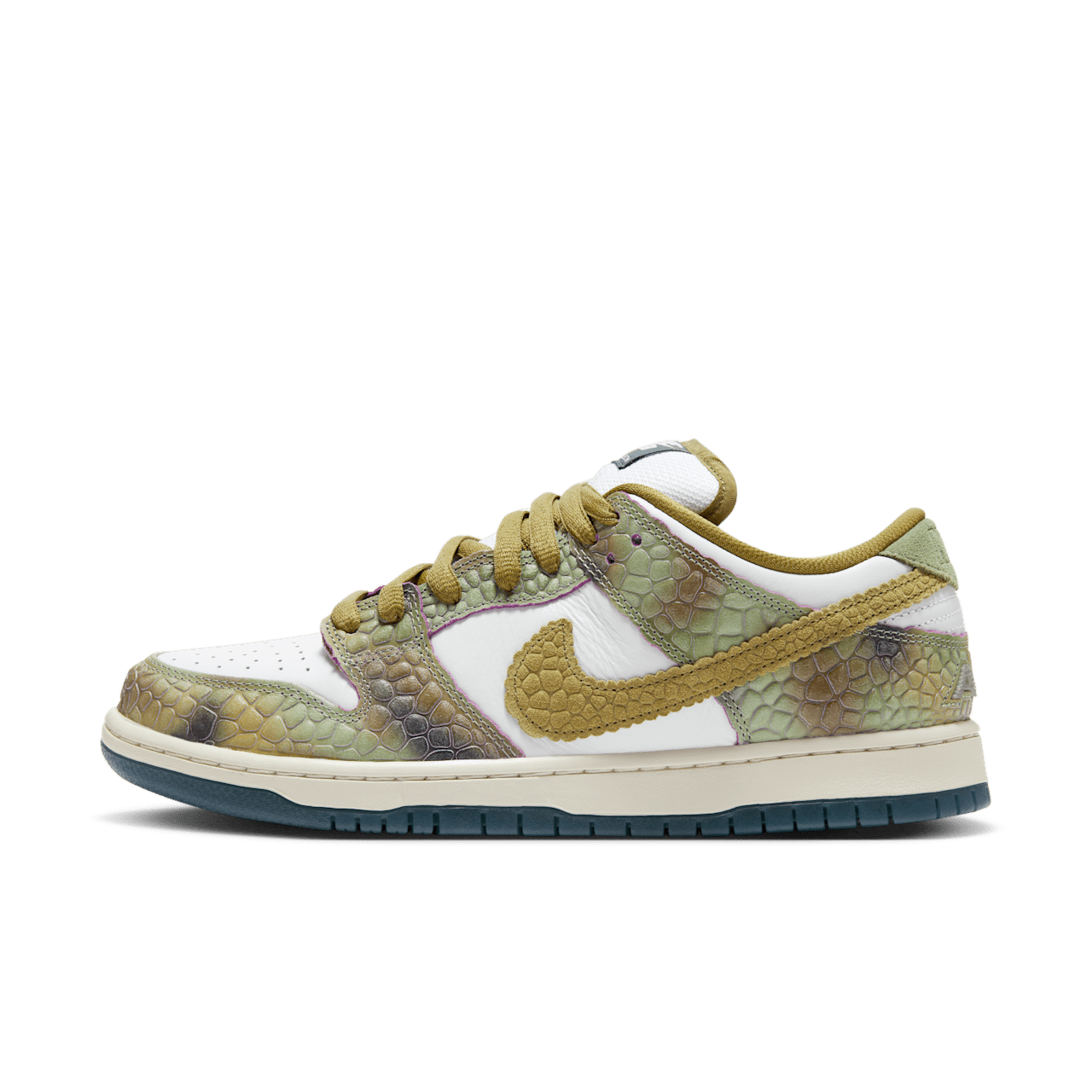Nike SB x Alexis Sablone 'Dunk Low Pro' Shoes - Chameleon