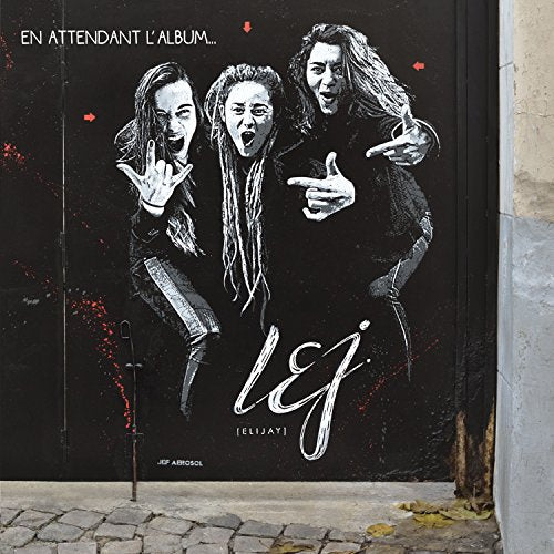 En Attendant L'Album