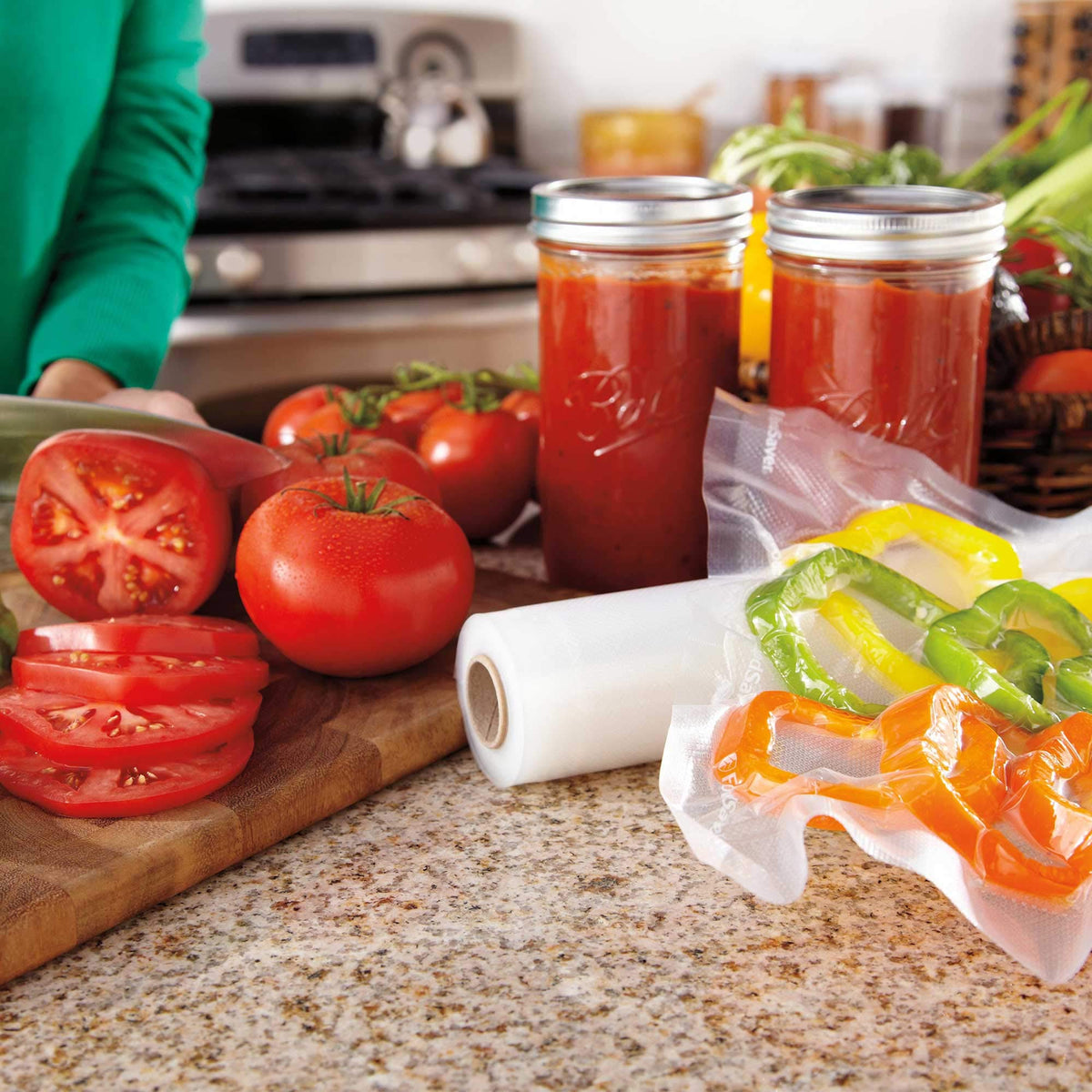 FoodSaver Vacuum Seal Rolls Variety Pack, Vacuum Sealer Rolls for Custom Length Airtight Food Storage Bags and Sous Vide, BPA-Free, 3 Rolls (11" x 16') and 2 Rolls (8" x 20') - 5 Total 🍁 All In One Marketplace Canada