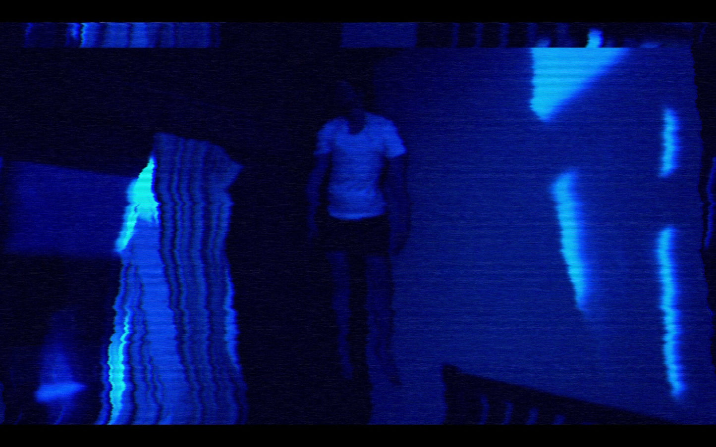 Absence [Blu-ray + DVD]
