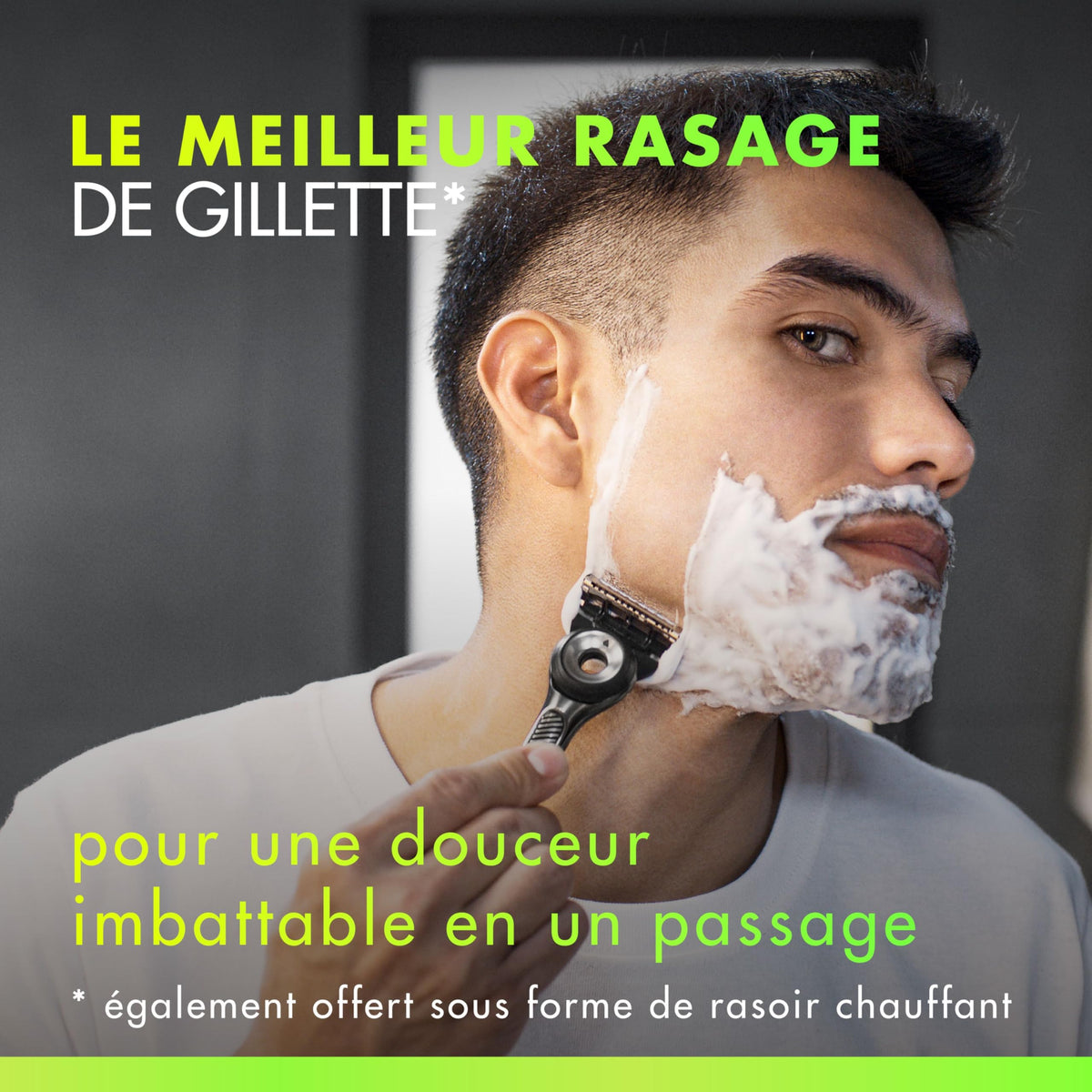 Gillette Razor Blades for Men, Gillette Labs Exfoliating Razors 5-Blade, 1 Handle + 4 Refill + Premium Magnetic Stand 🍁 All In One Marketplace Canada