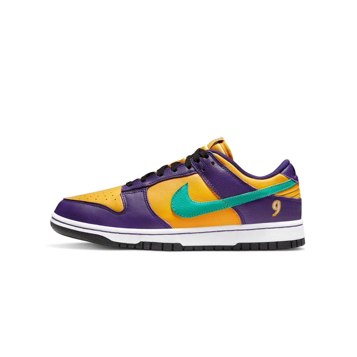 Nike 'Dunk Low LX' Shoes - Lisa Leslie