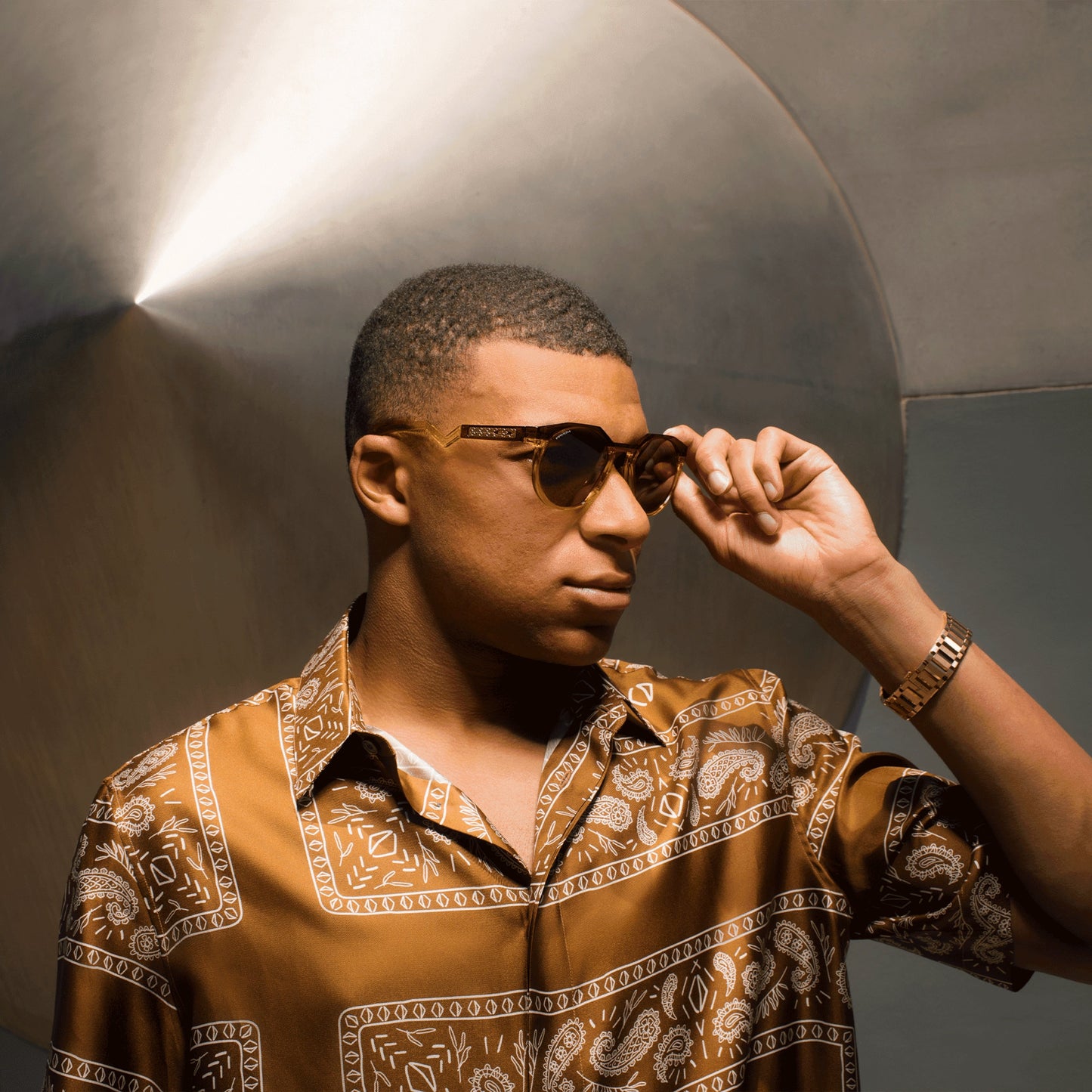 Oakley x Kylian Mbappé 'HSTN' Signature Sunglasses - Dark Amber/Light Curry