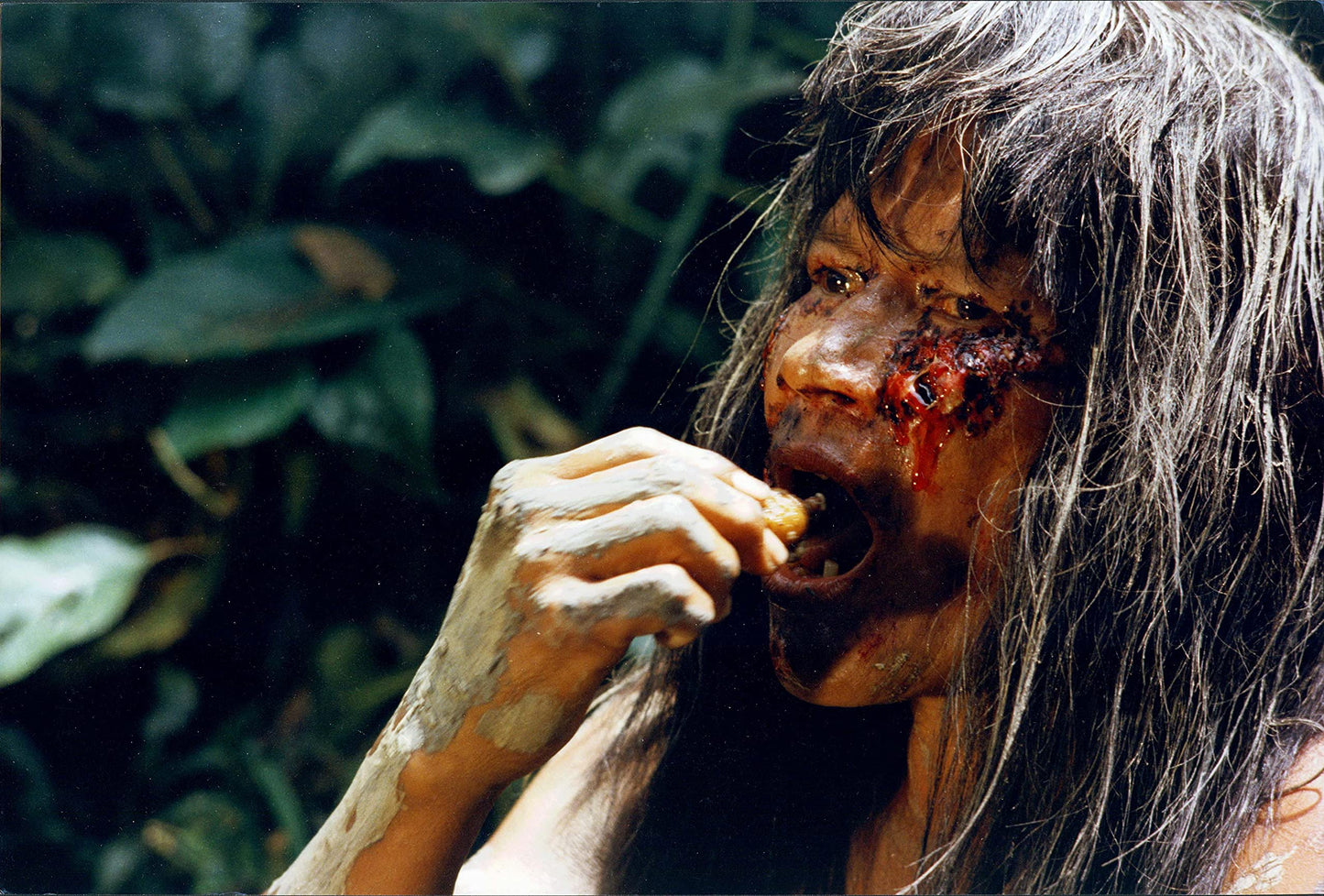 Cannibal Ferox [Director's Cut 3-Disc Deluxe Edition} [Blu-ray]