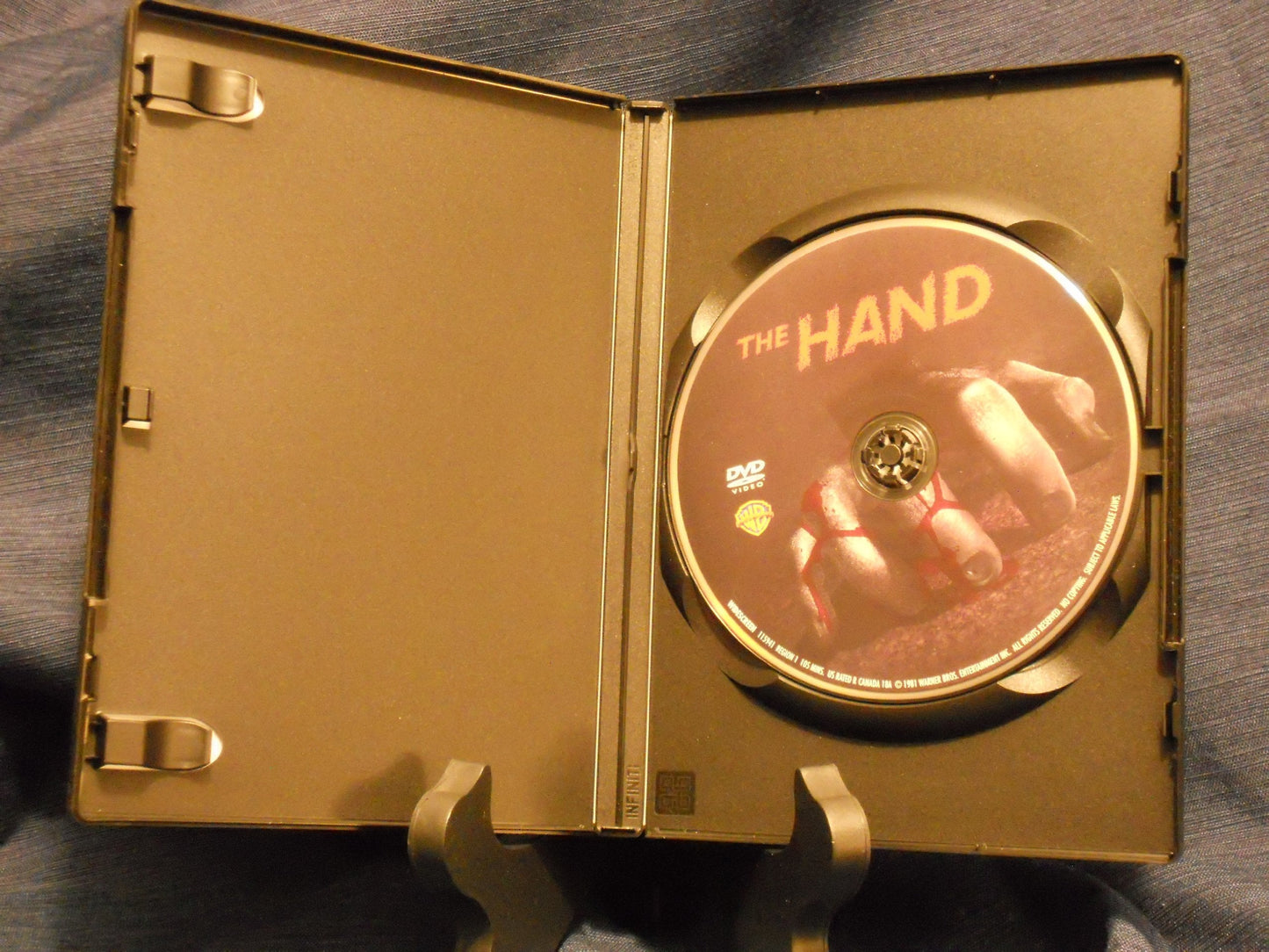 The Hand (1981) (Sous-titres français)