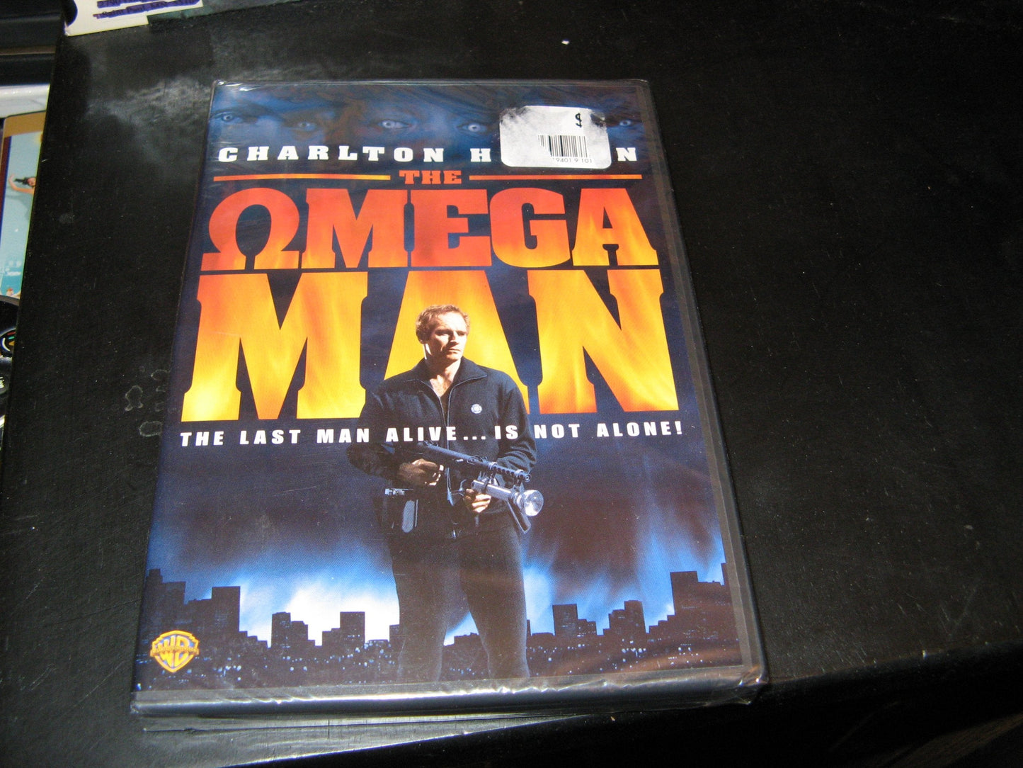 The Omega Man (Bilingual) - DVD (Used)