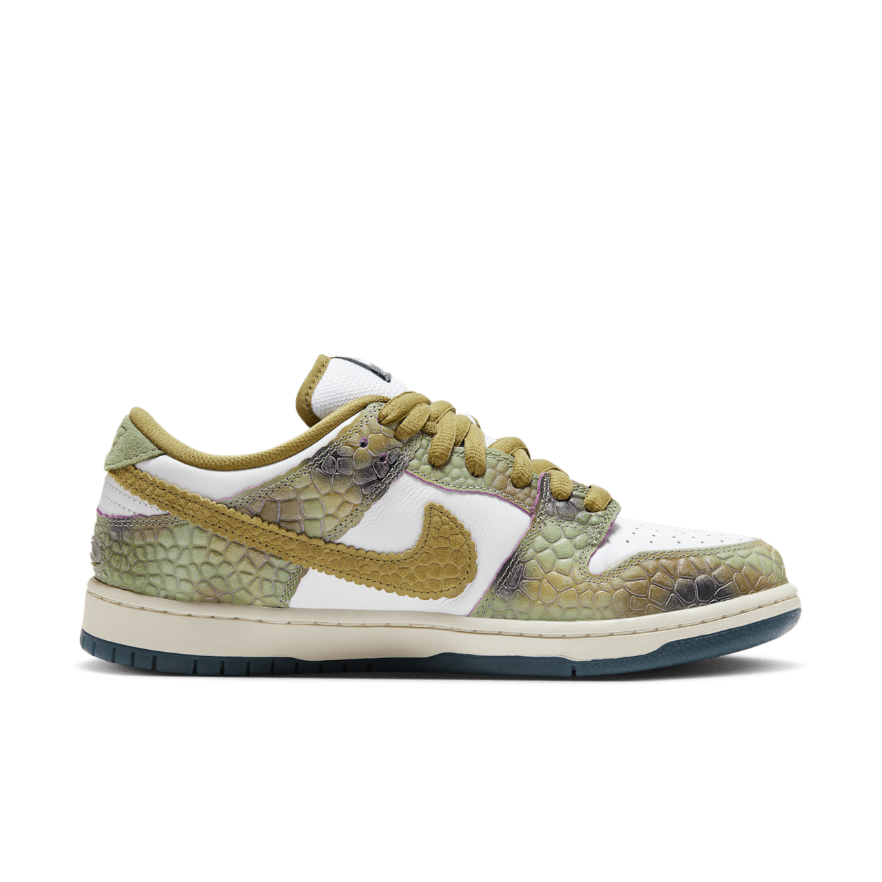 Nike SB x Alexis Sablone 'Dunk Low Pro' Shoes - Chameleon