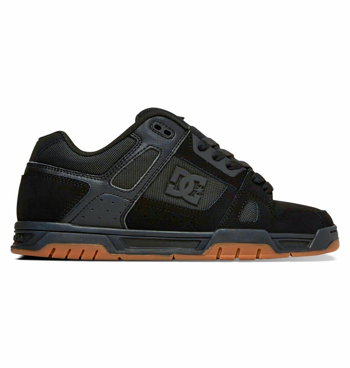 DC Shoes 'Stag' Shoes - Black/Gum