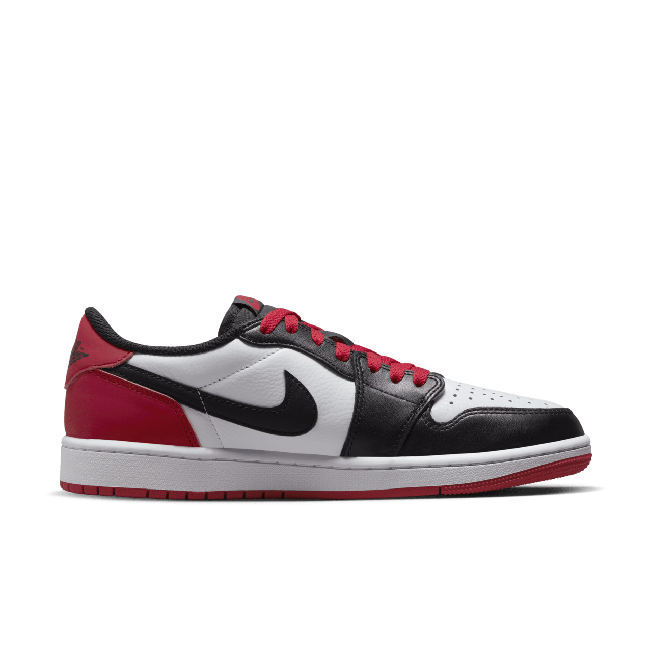 Nike 'Air Jordan 1 Low' Shoes - Black Toe