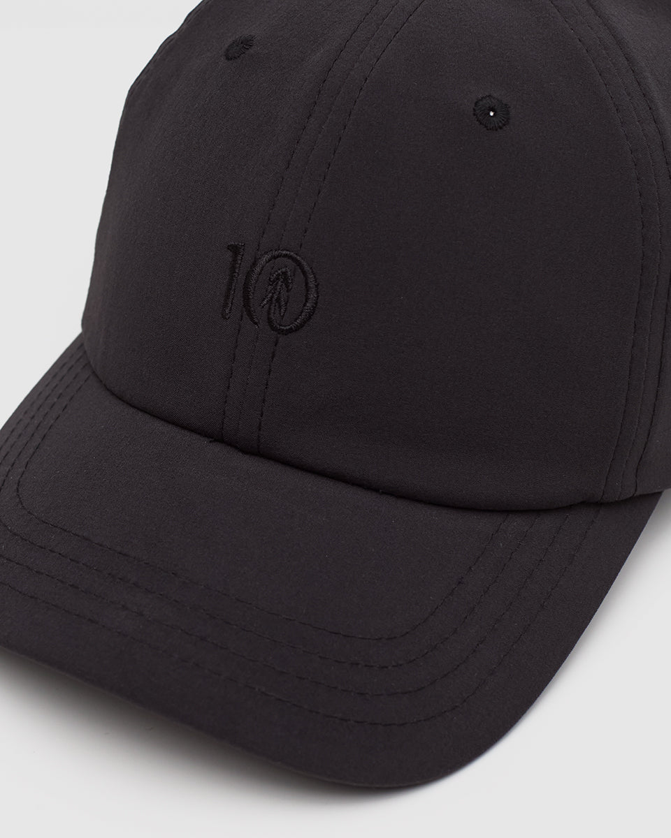 InMotion Peak Hat