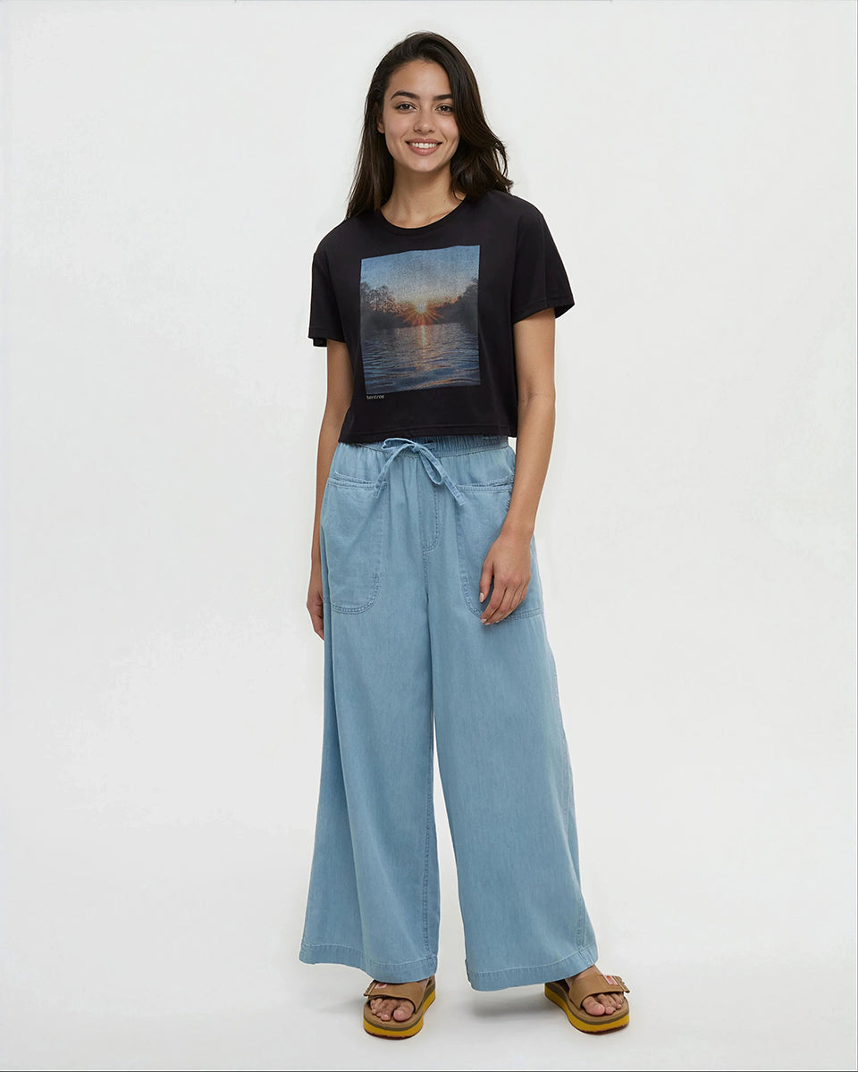Lake View Crop T-Shirt