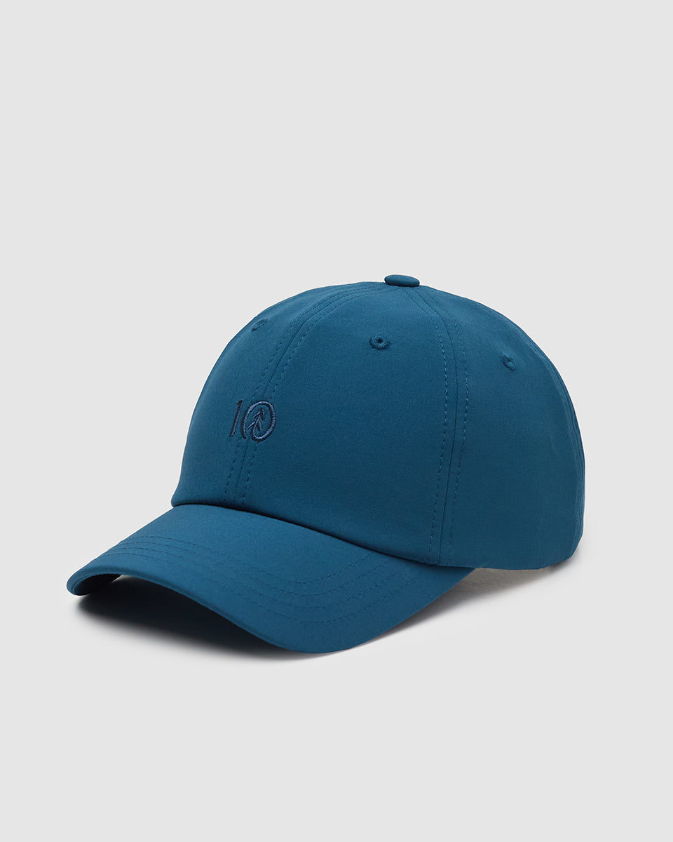 InMotion Peak Hat