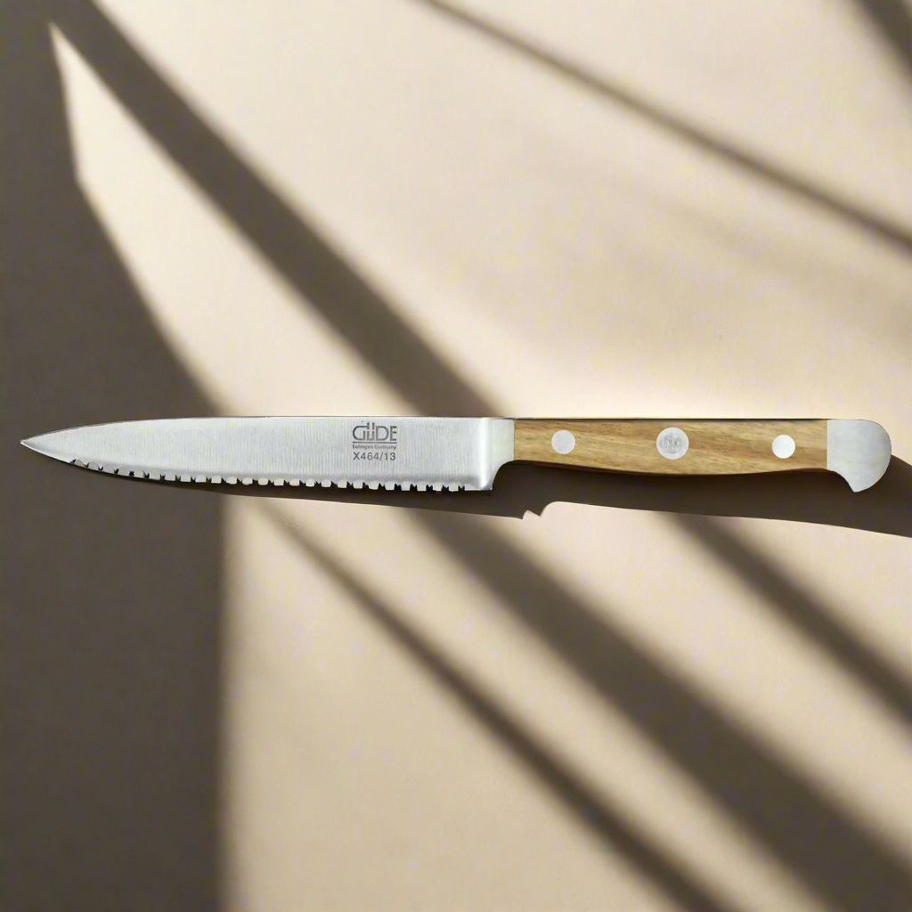 ALPHA OLIVE | Tomato Knife 13cm | Forged Steel / Olive wood handle