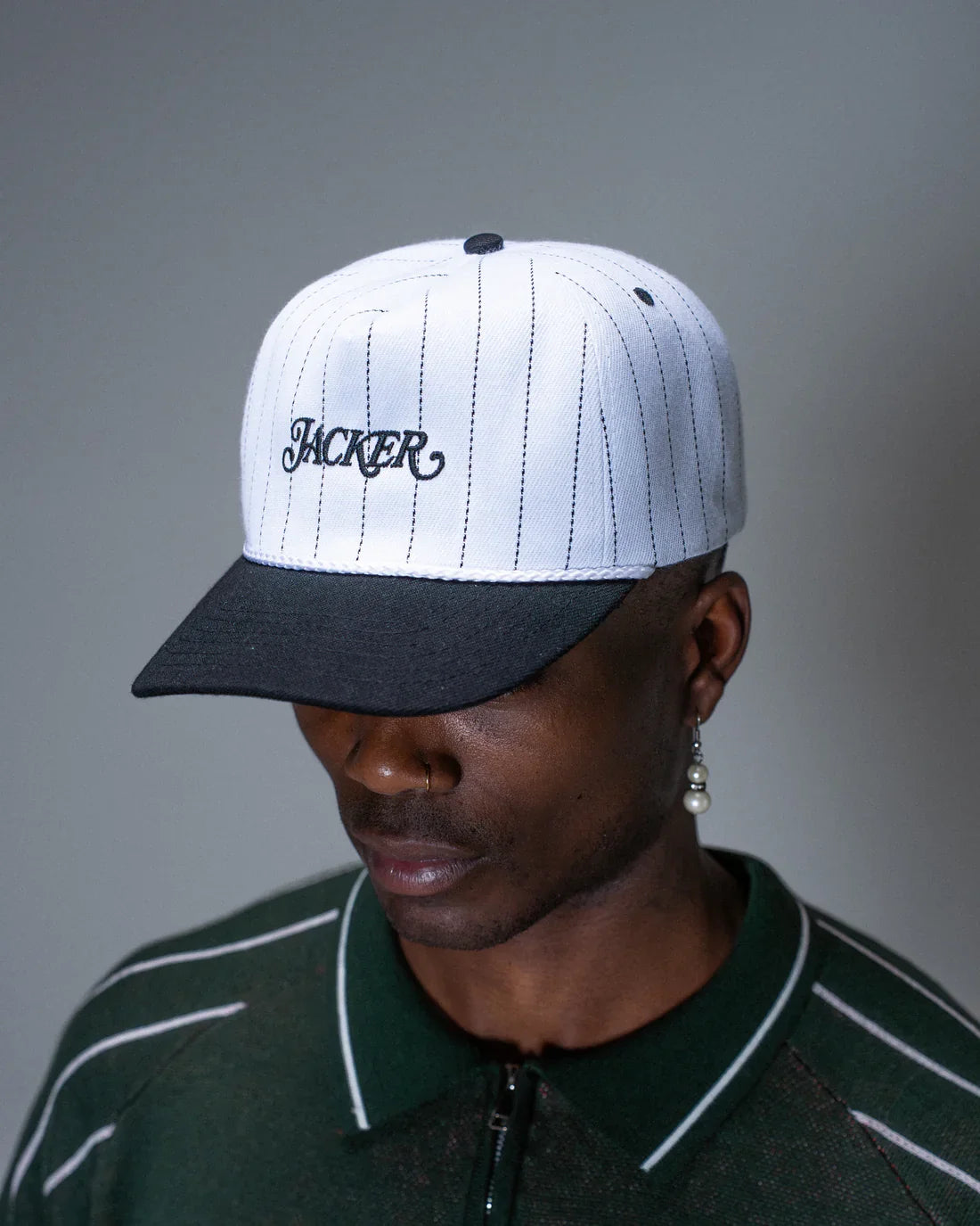 Jacker 'Classic Stripe' Snapback Cap - Black/White