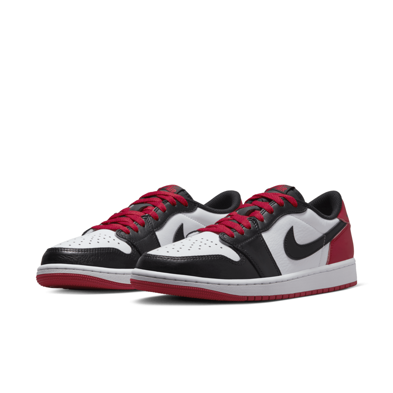 Nike 'Air Jordan 1 Low' Shoes - Black Toe