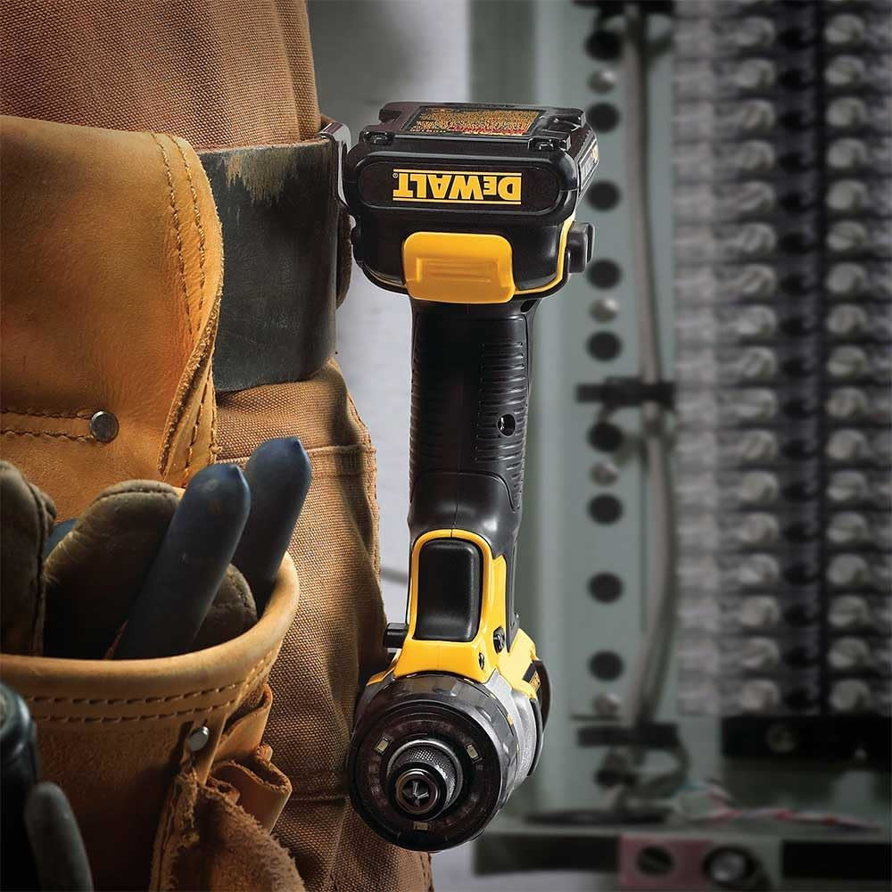DEWALT 12V MAX Screwdriver KIT - Refurbished with Dewalt Warranty - DCF610S1