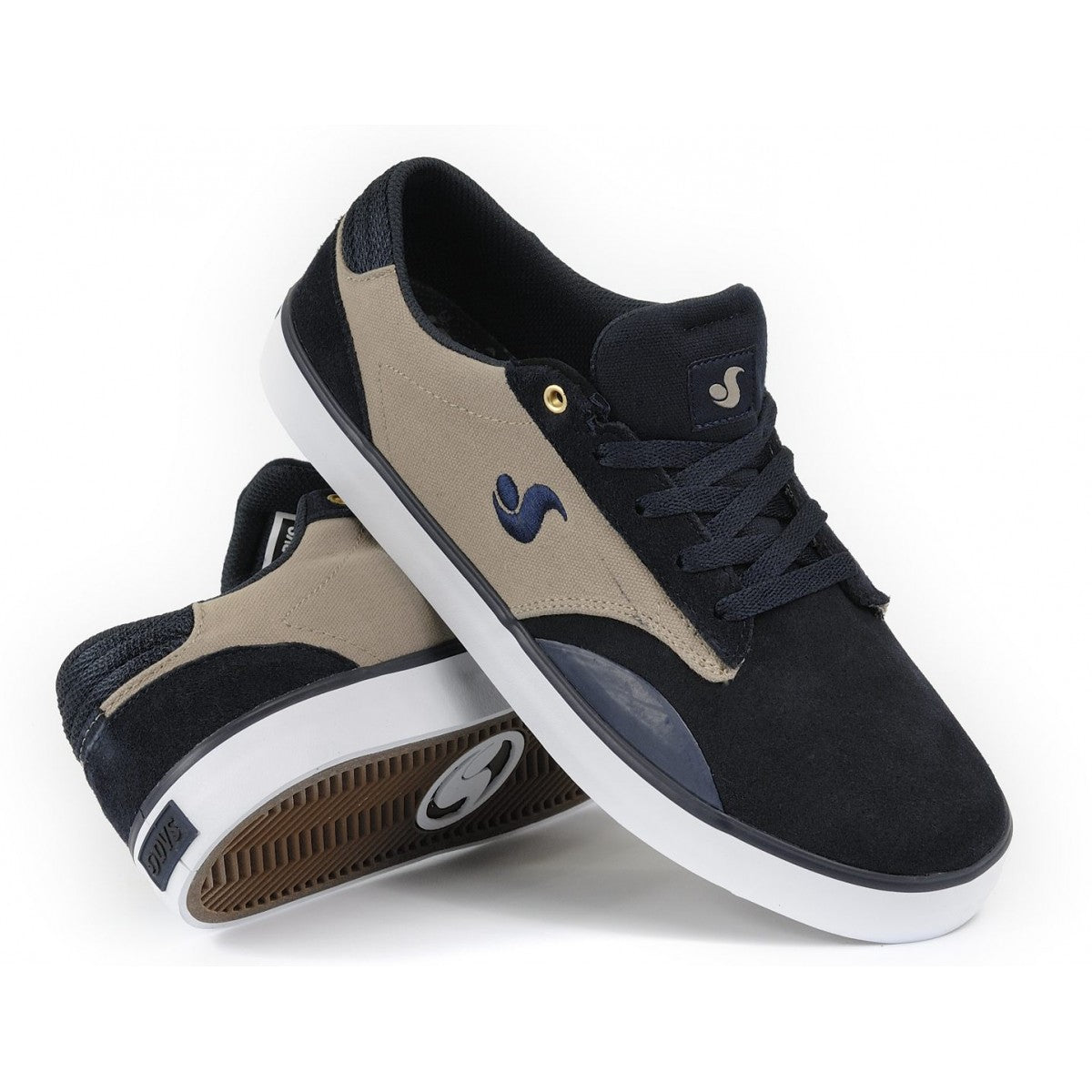 DVS 'Daewon 14' Shoes - Navy Suede