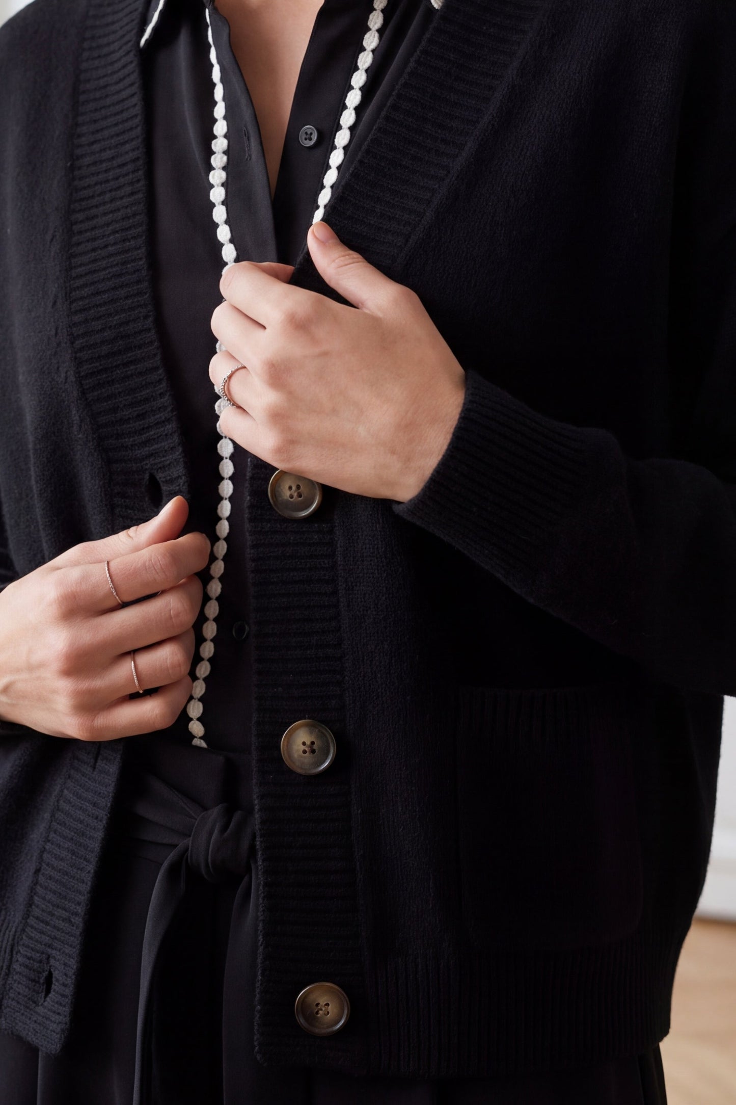 Éliane Button V-Neck Knit Cardigan