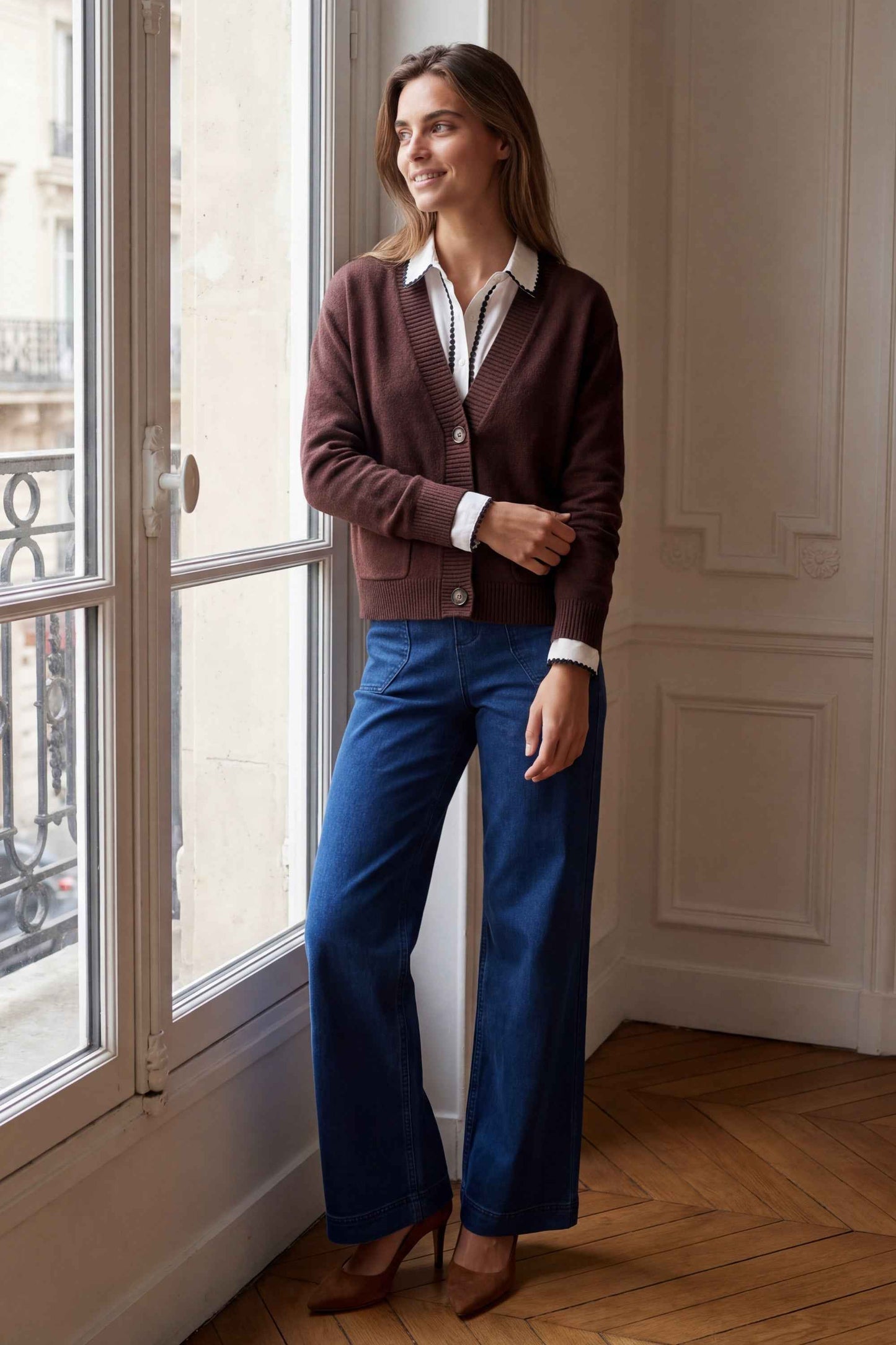 Éliane Button V-Neck Knit Cardigan