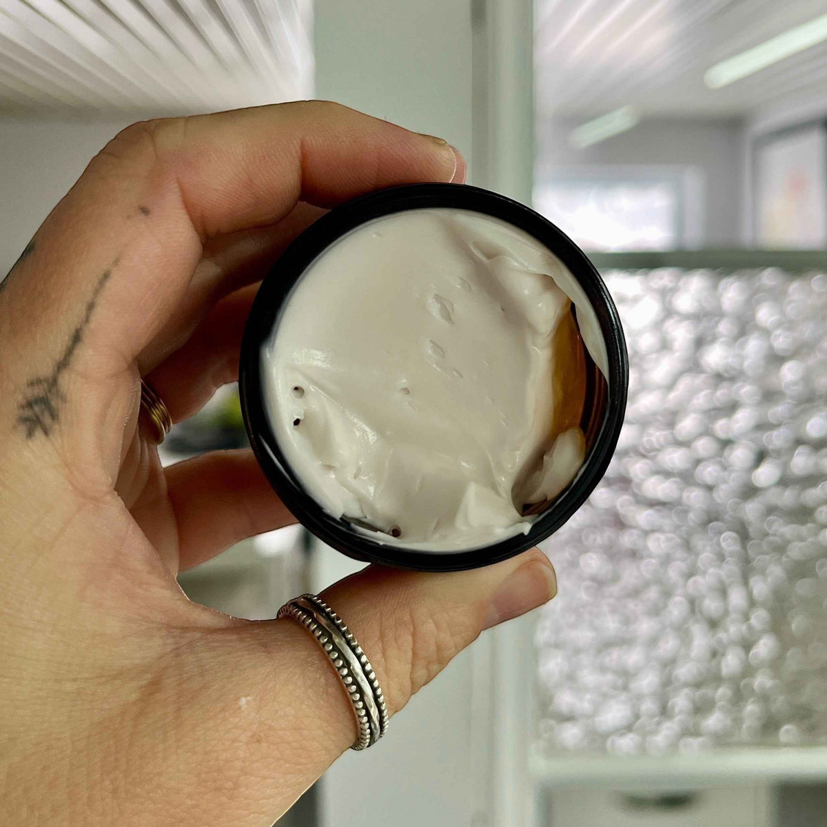 Crème de nuit pour le visage SARYAH bakuchiol et canneberge