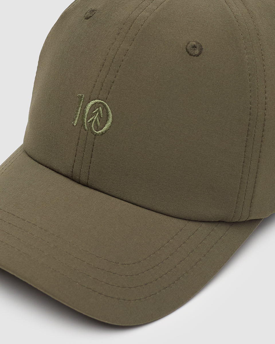 InMotion Peak Hat