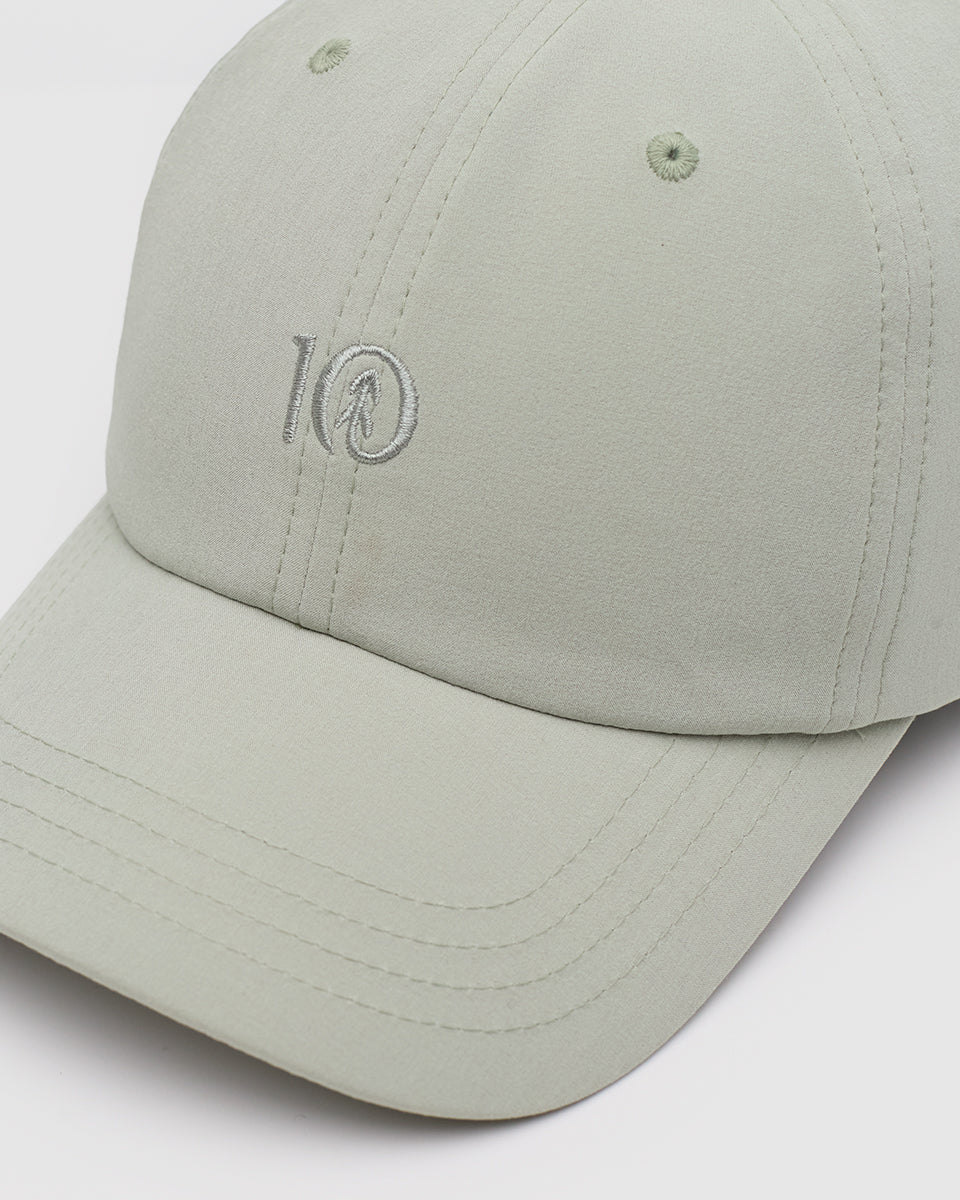 InMotion Peak Hat