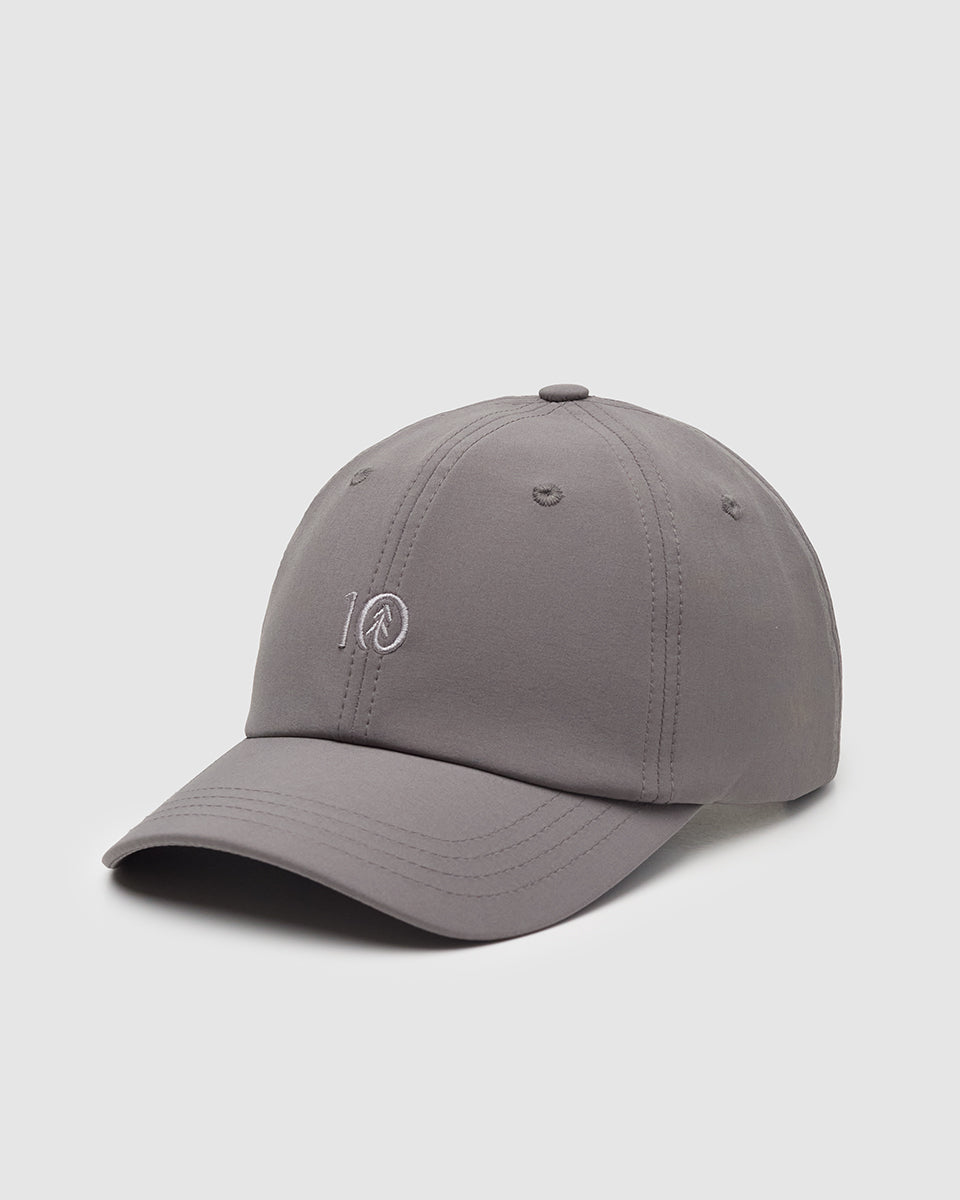 InMotion Peak Hat