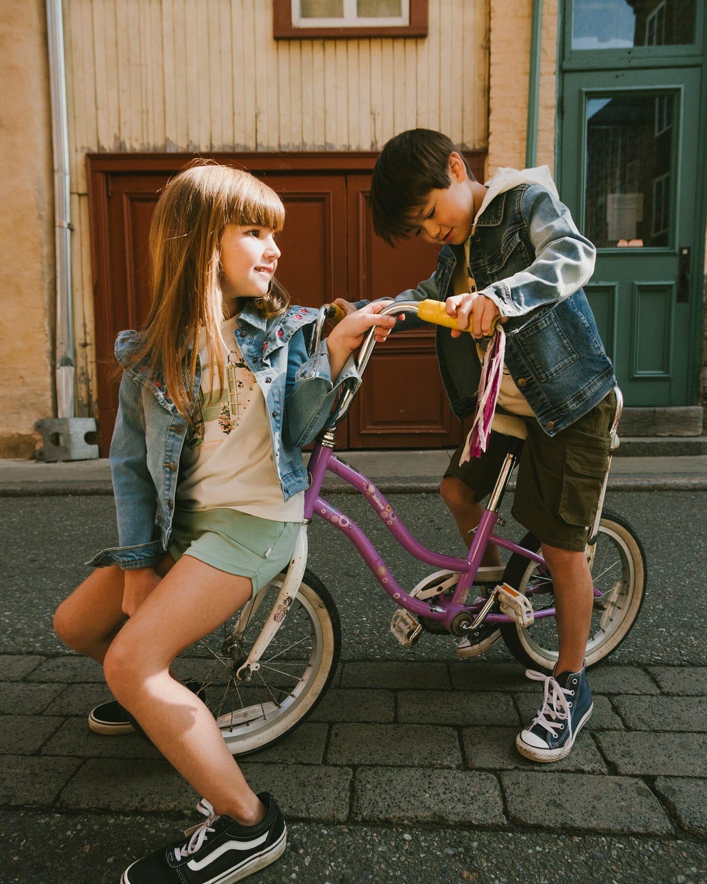 Light Blue Denim Jacket With Embroidery