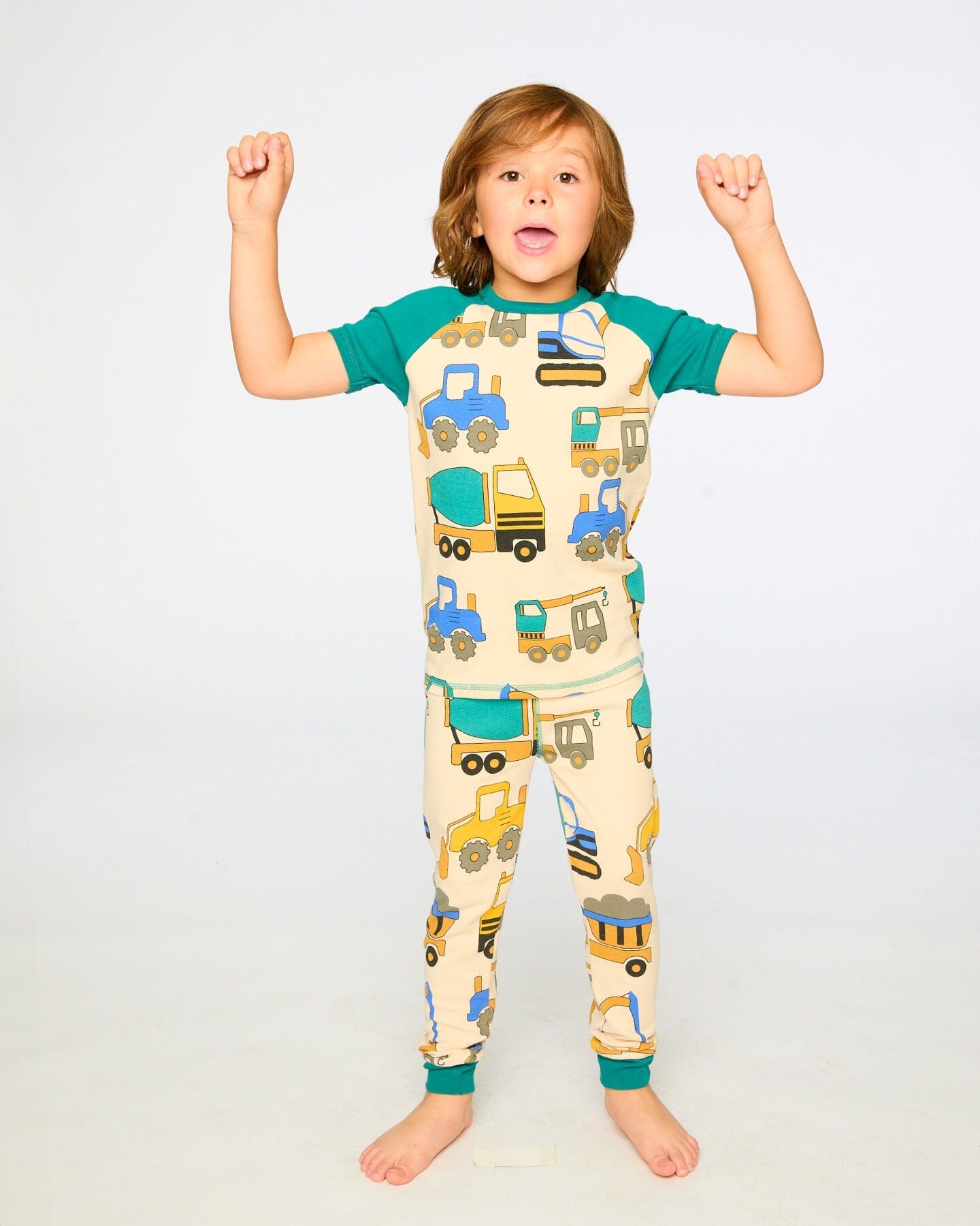 Organic Cotton Two-Piece Pyjama Set Beige Truck Print