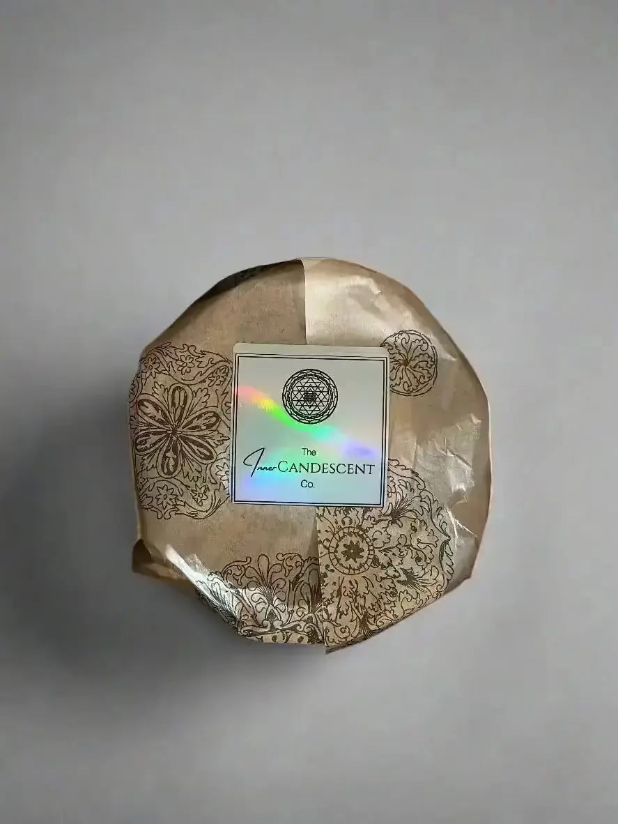 Bougie Quintessence – Lumineuse, cire de coco et d’abricot | Élément Éther