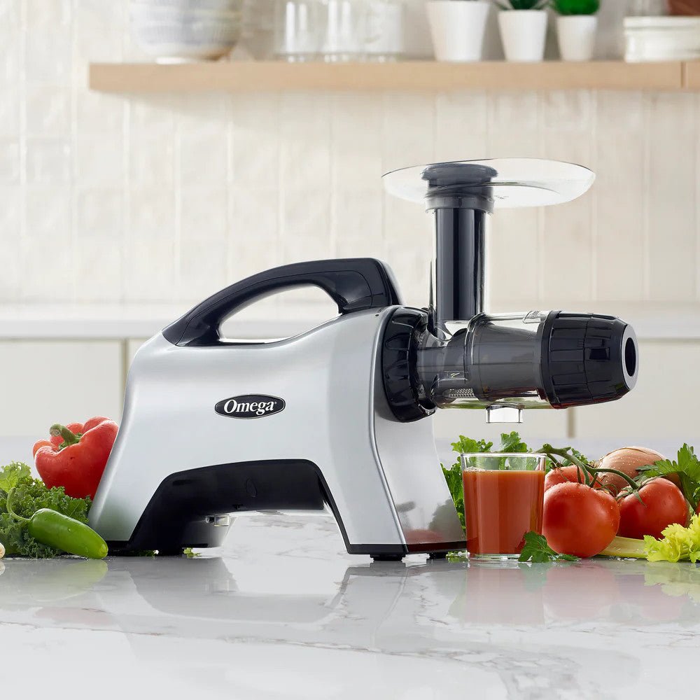 OMEGA MM1500GY13 Cold Press Masticating Horizontal Juicer - Kastor