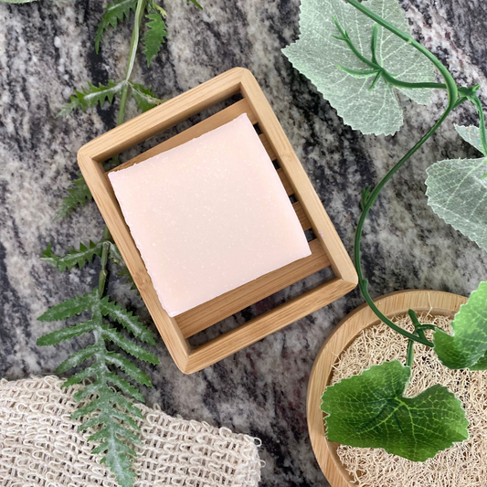 Savon solide naturel à l'argile rose