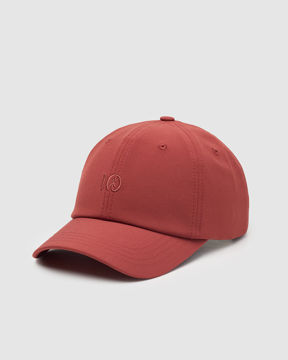 InMotion Peak Hat