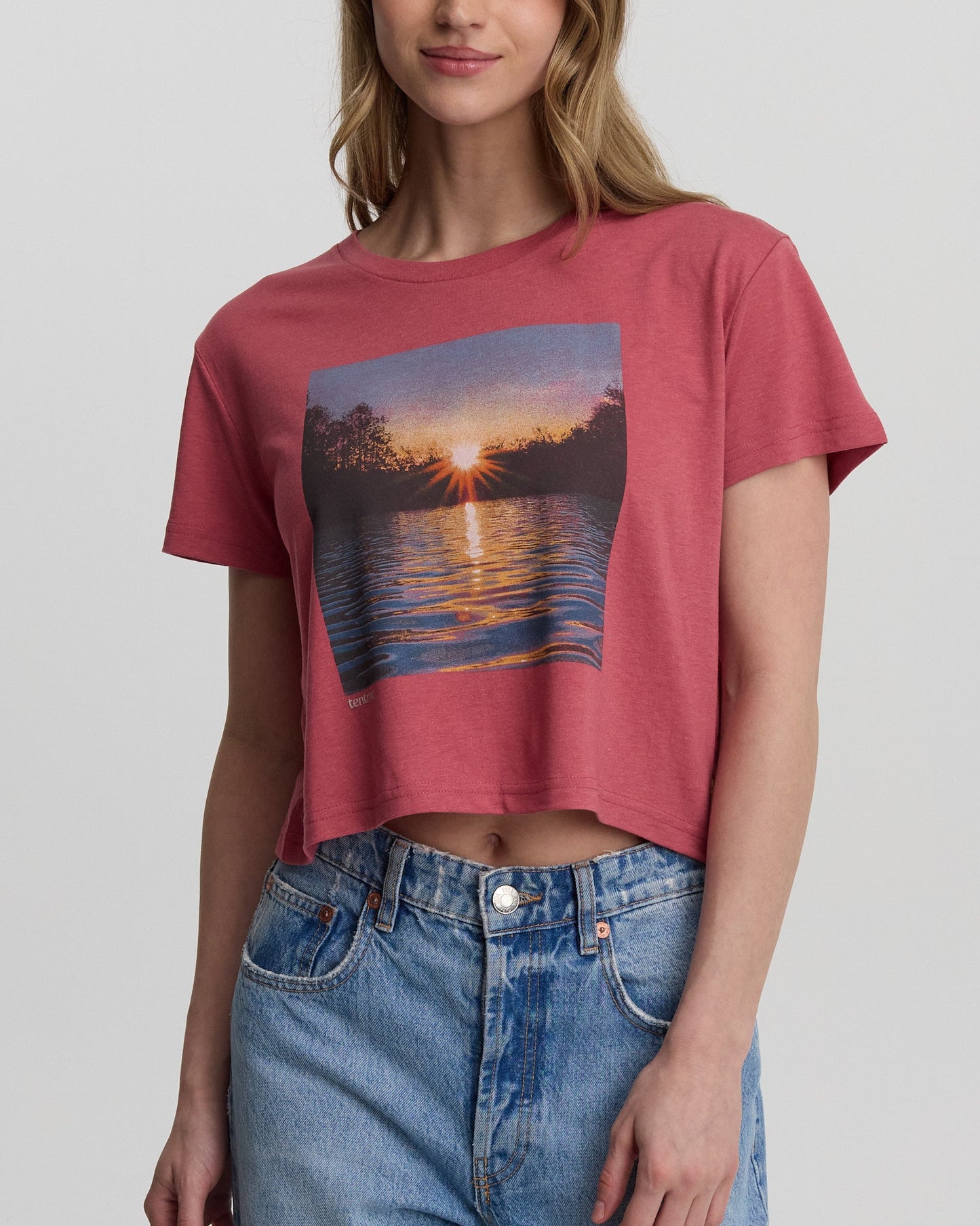 Lake View Crop T-Shirt