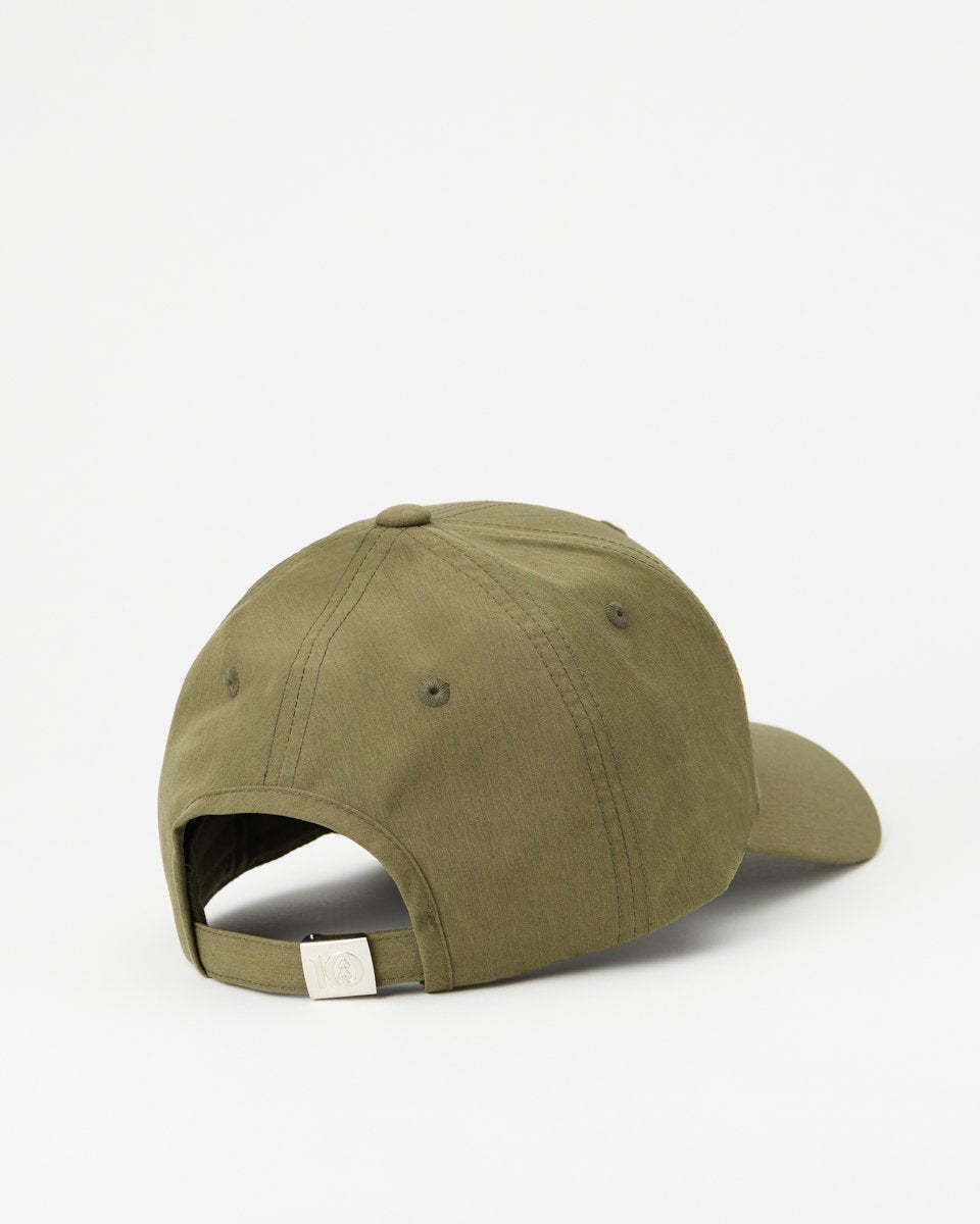 InMotion Peak Hat